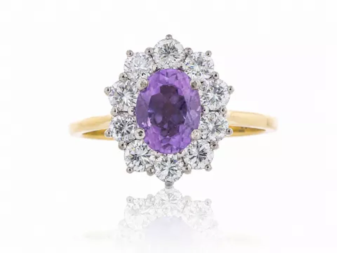 18ct Yellow Gold Oval Cluster Claw Set Diamond And Amethyst Ring (A1.28)