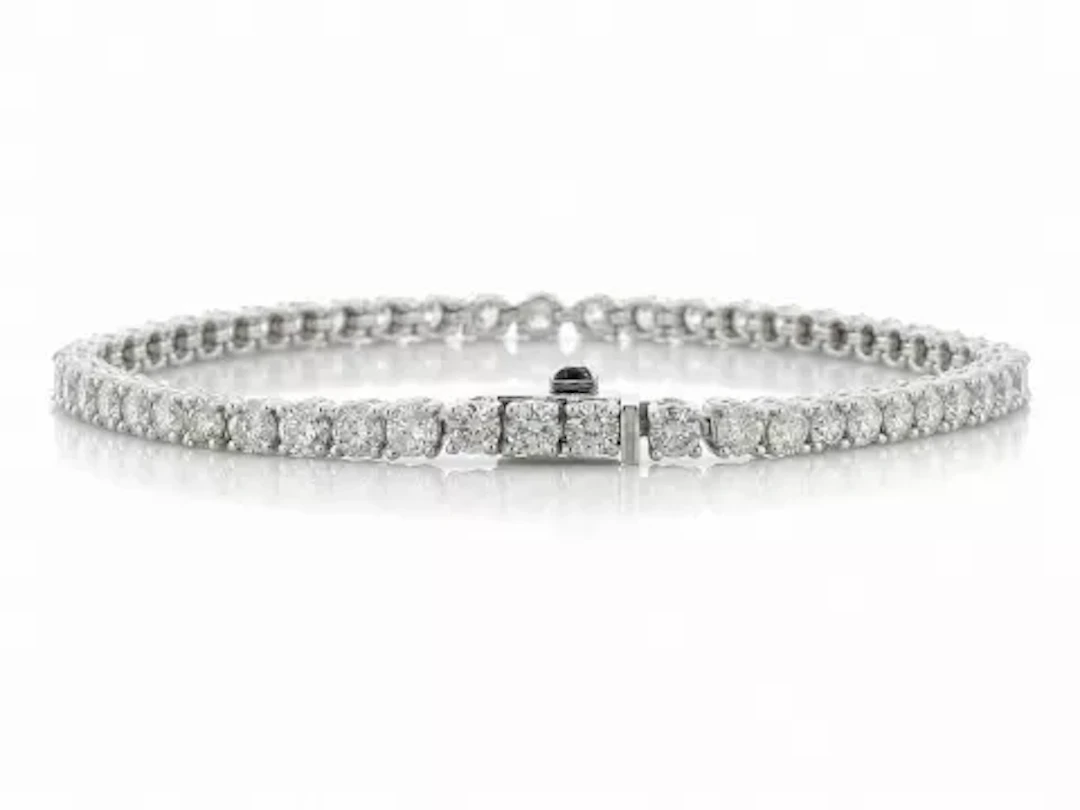 18ct White Gold Tennis Diamond Bracelet 9.86 Carats