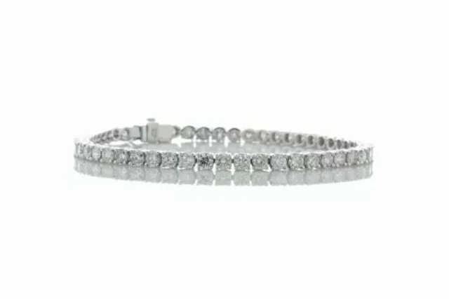 18ct White Gold Tennis Diamond Bracelet 10.18 Carats