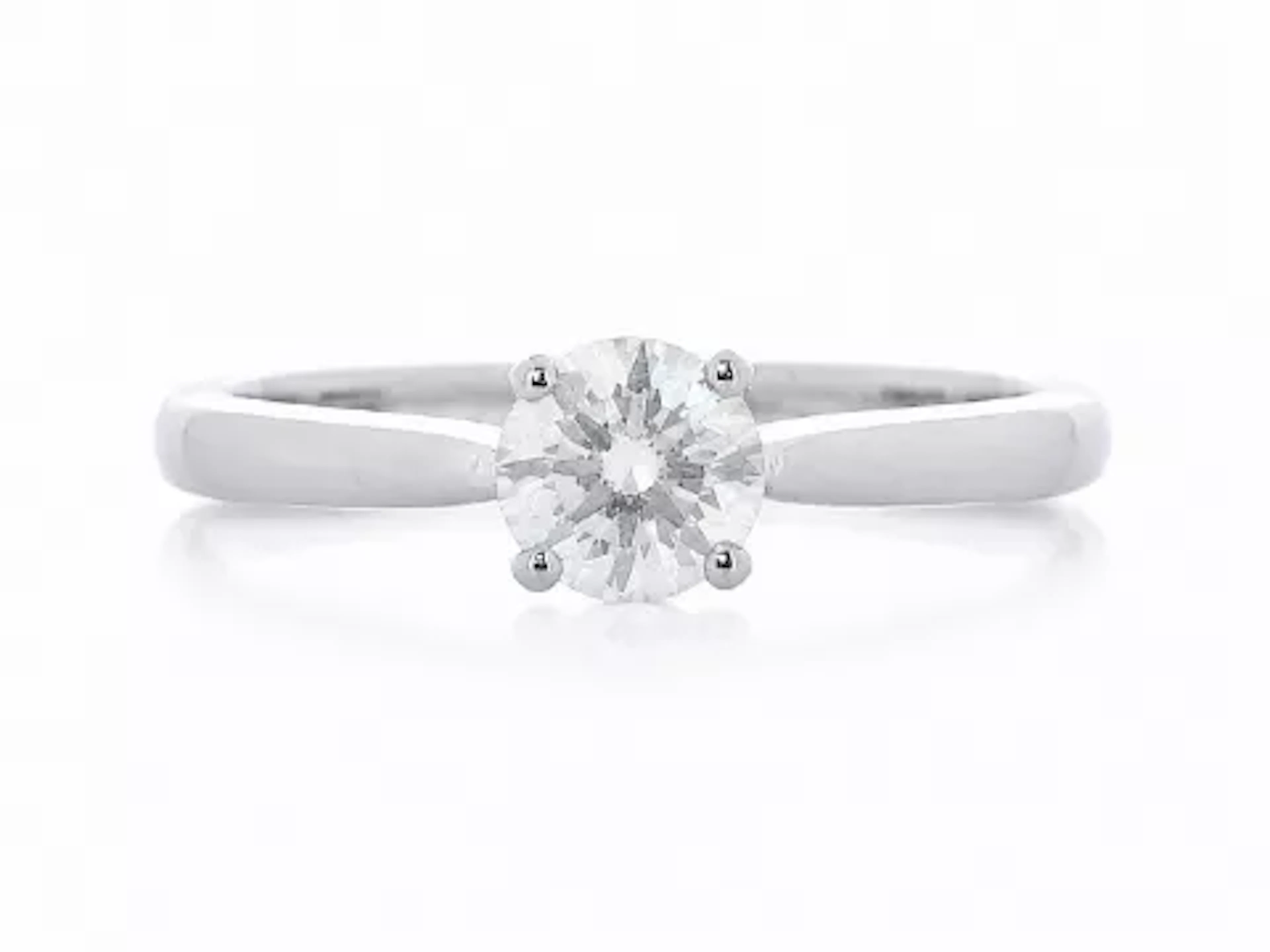 18ct White Gold Prong Set Diamond Ring 0.57 Carats
