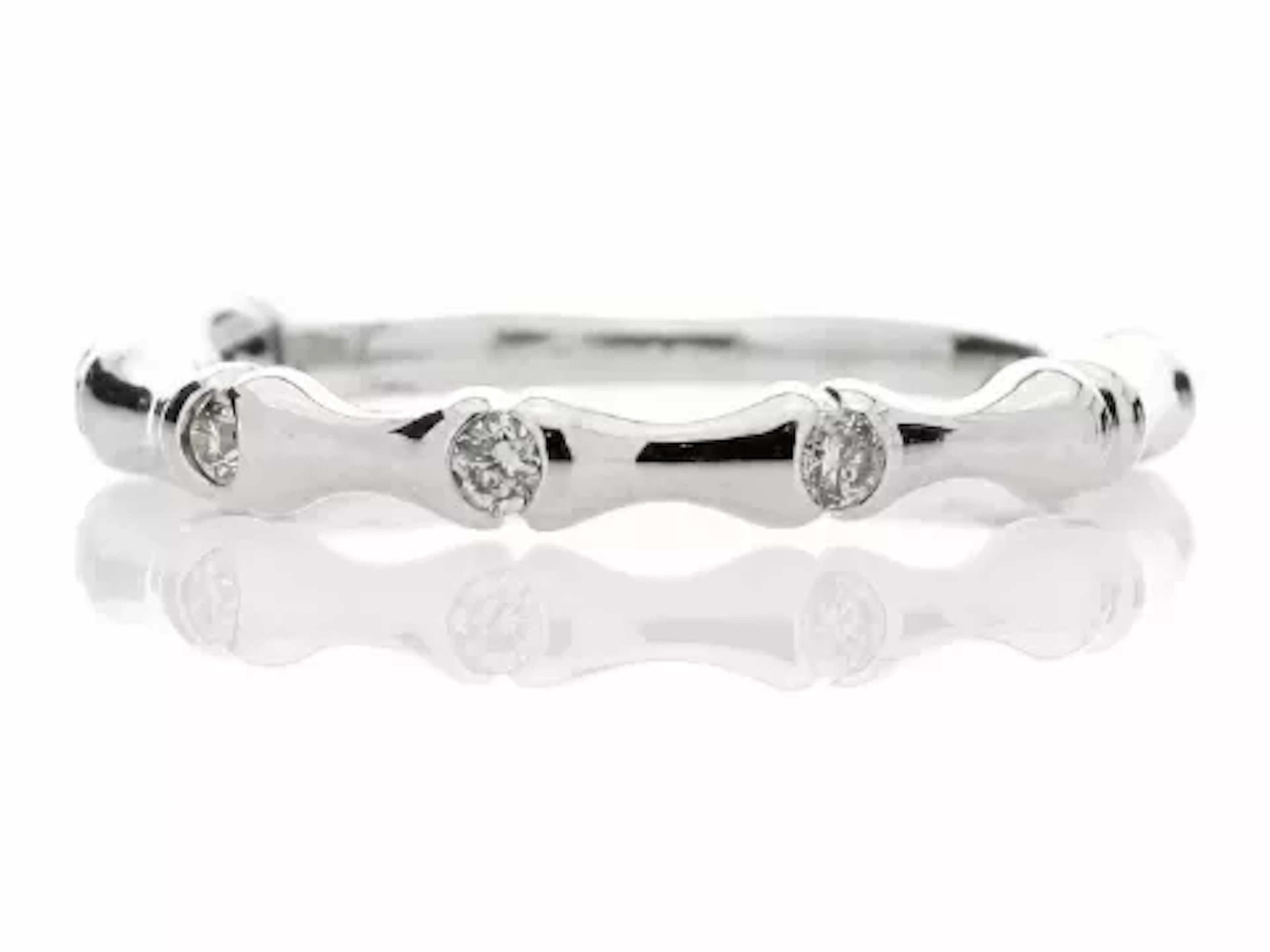 9ct White Gold Diamond Ring 0.12 Carats
