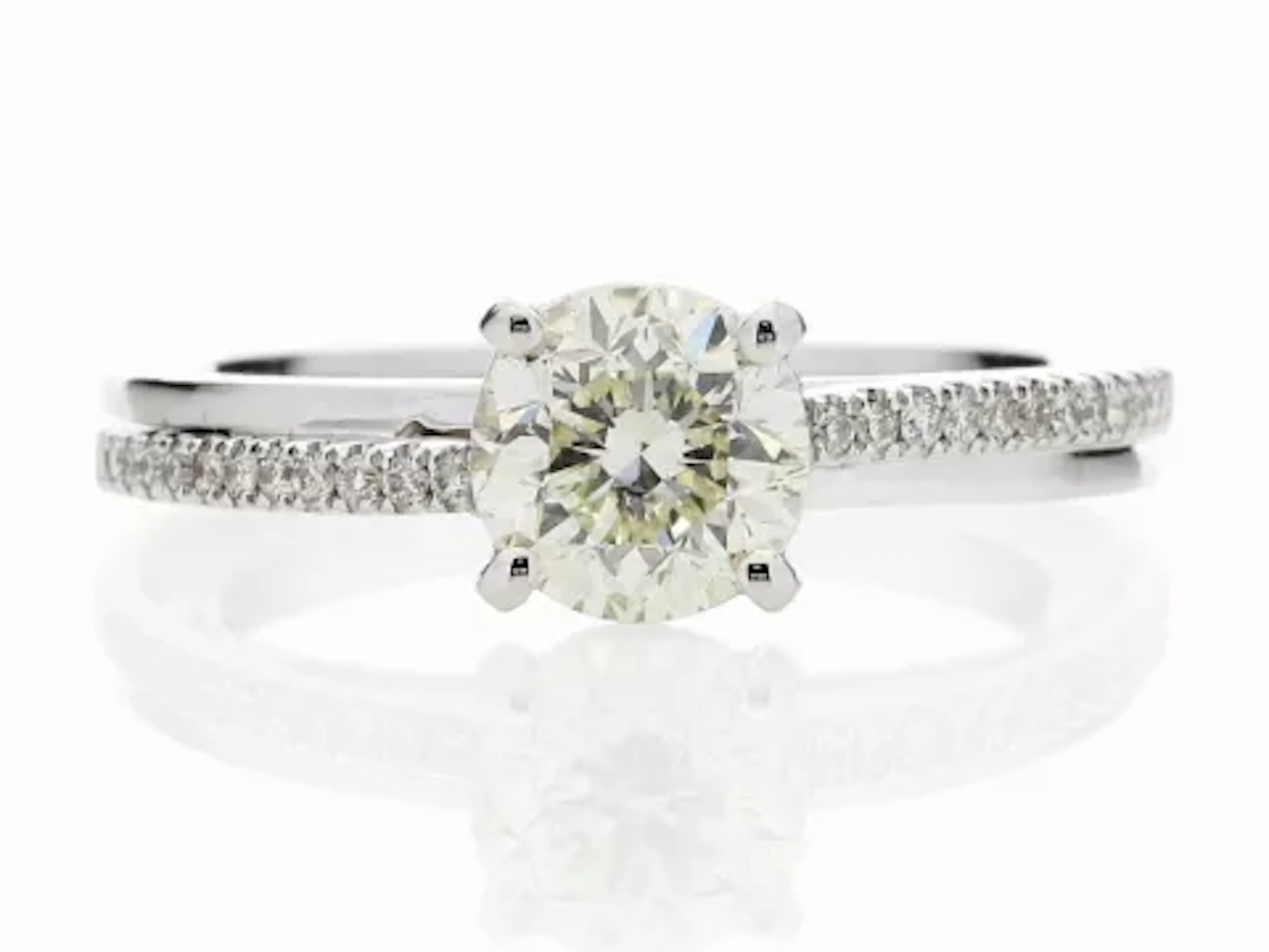 18ct White Gold Single Stone Claw Set With Stone Set Shoulders Diamond
