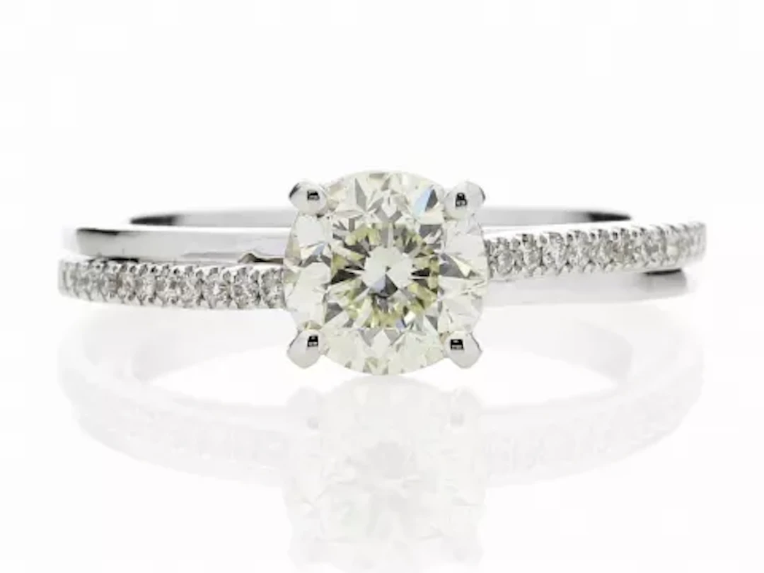 18ct White Gold Single Stone Claw Set With Stone Set Shoulders Diamond