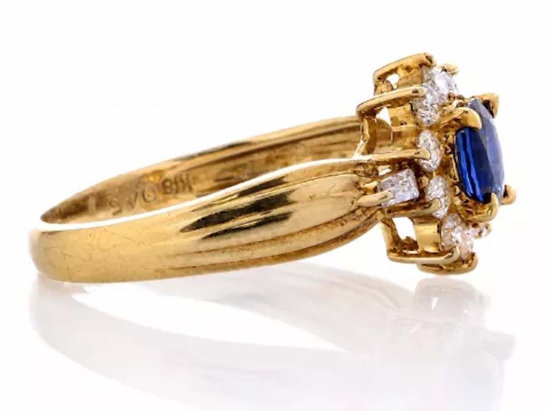18ct Yellow Gold Oval Cut Sapphire And Diamond Ring (S0.45) 0.30 Carats