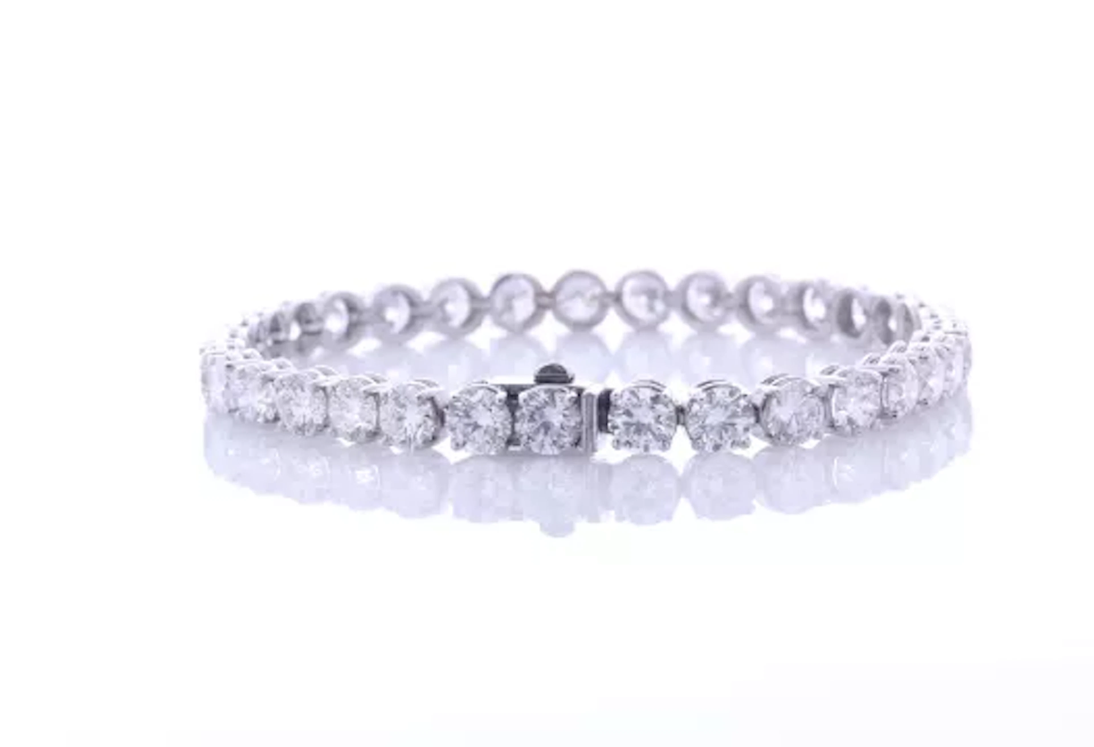 18ct White Gold Tennis Diamond Bracelet 17.00 Carats