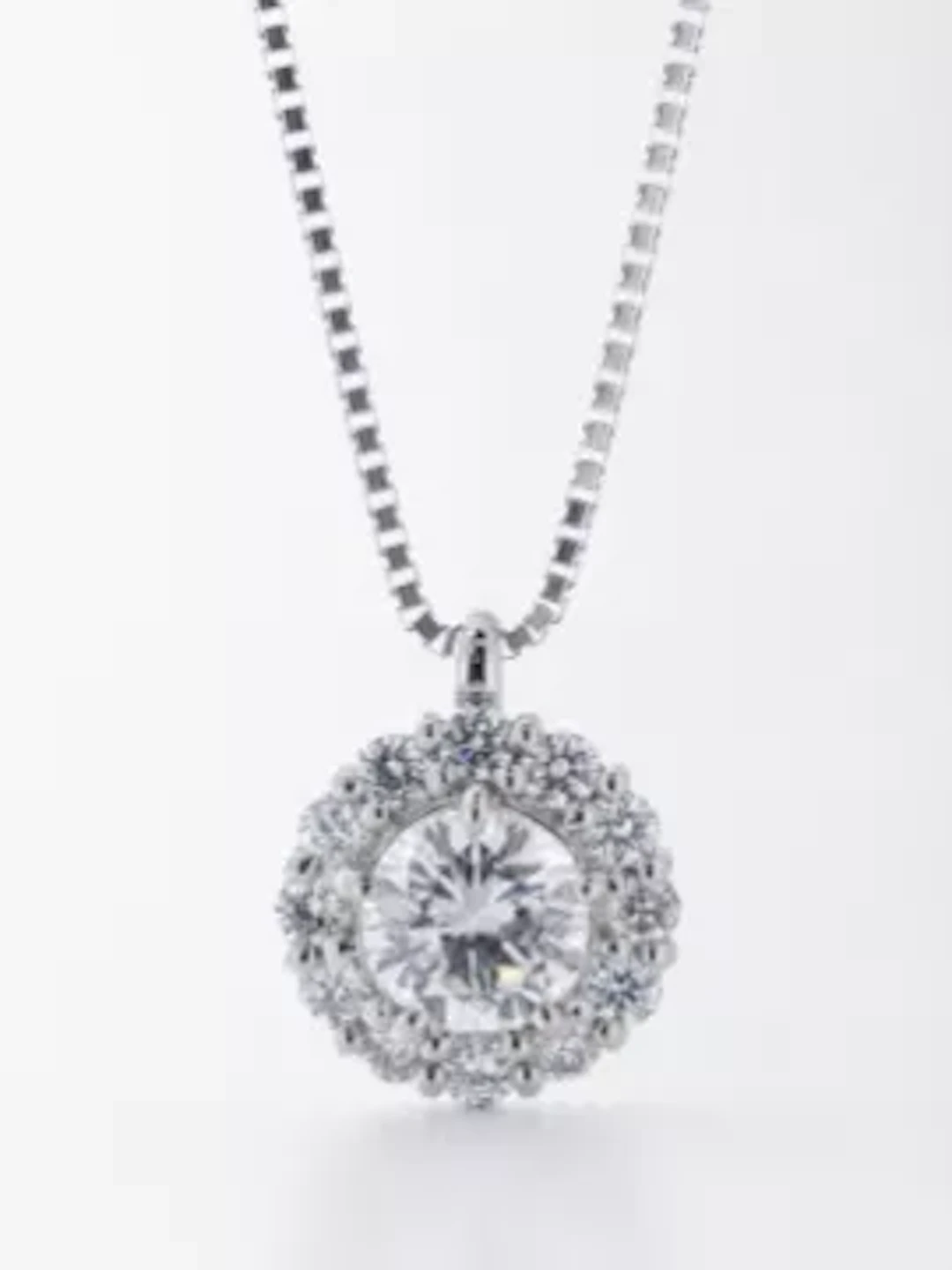 Platinum Round Cluster Claw Set Diamond Pendant 0.90 Carats