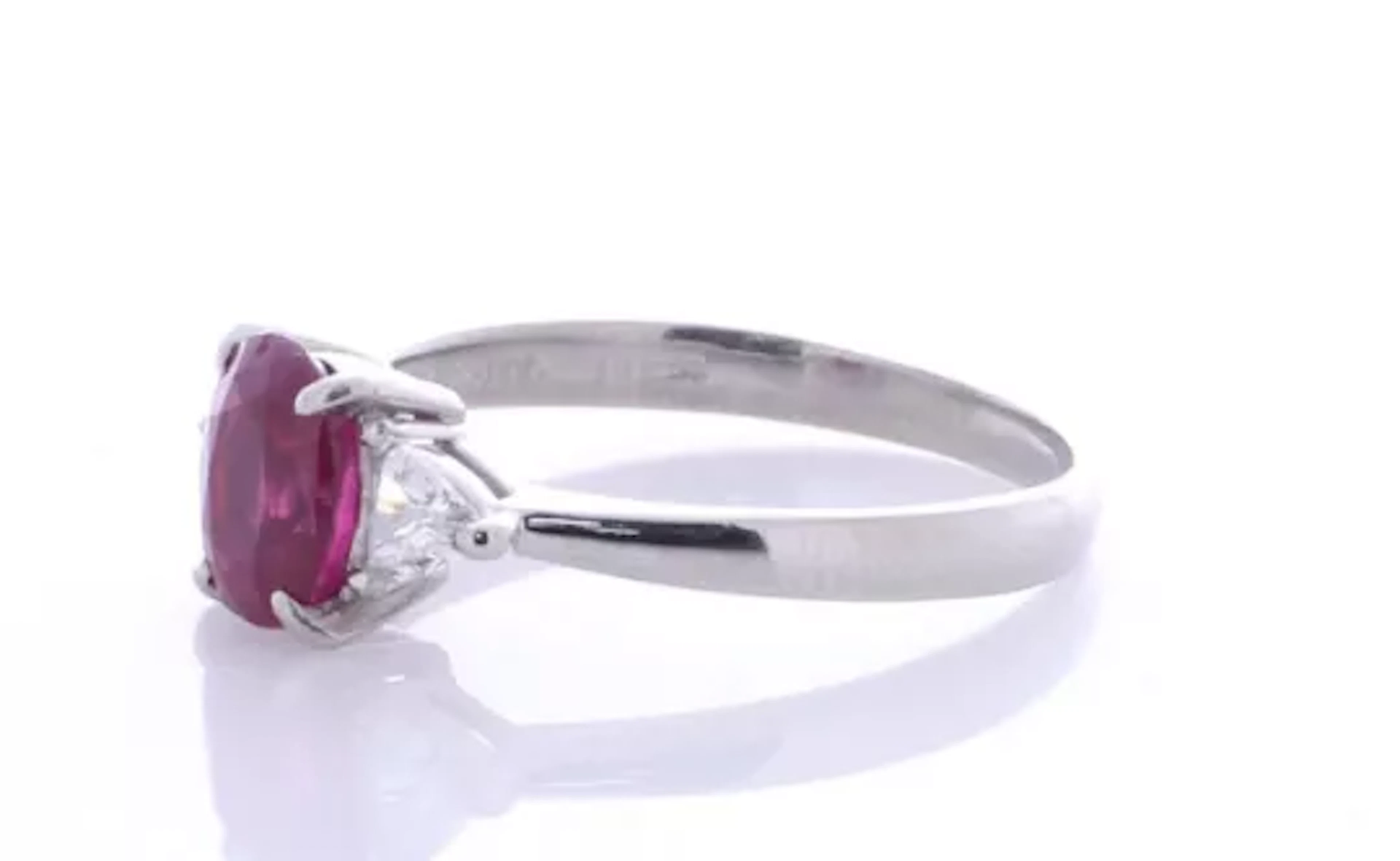 Platinum Ladies Diamond And Ruby Ring (R1.47) 0.29 Carats