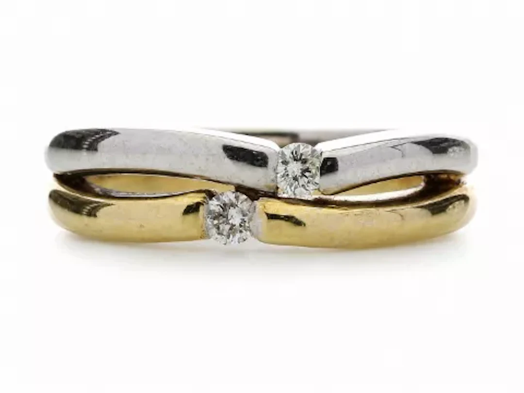 18ct Two Stone Rub Over Set Diamond Ring 0.15 Carats
