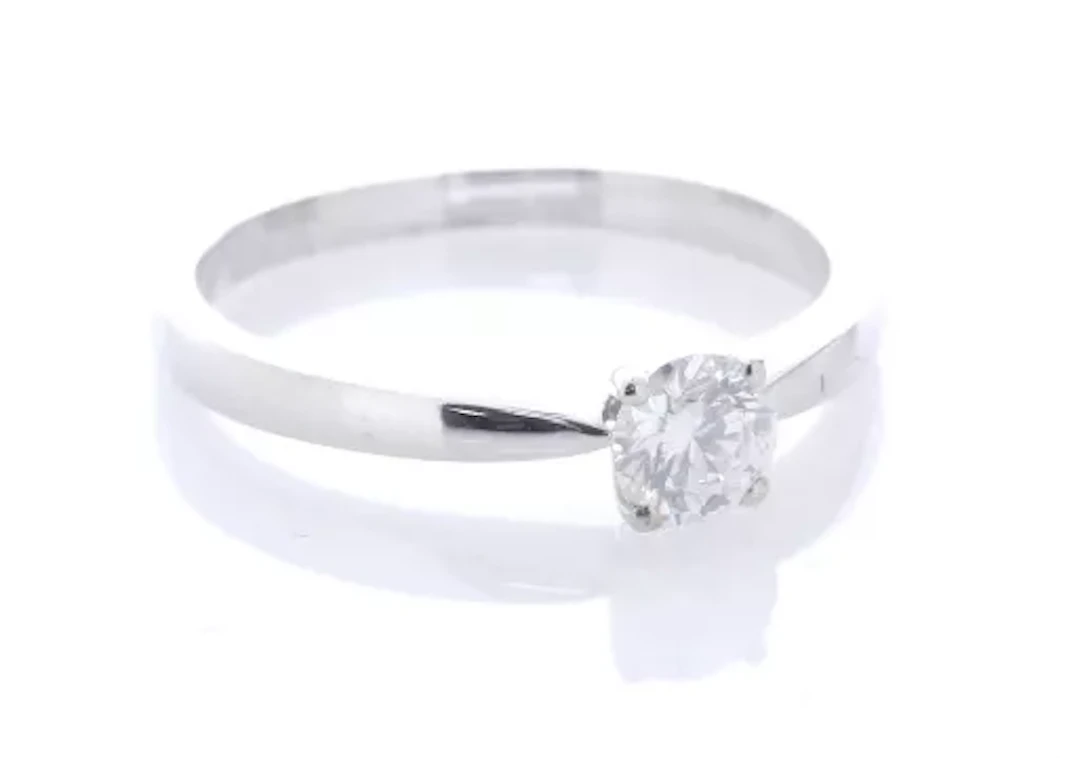 18ct White Gold Single Stone Claw Set Diamond Ring 0.42 Carats