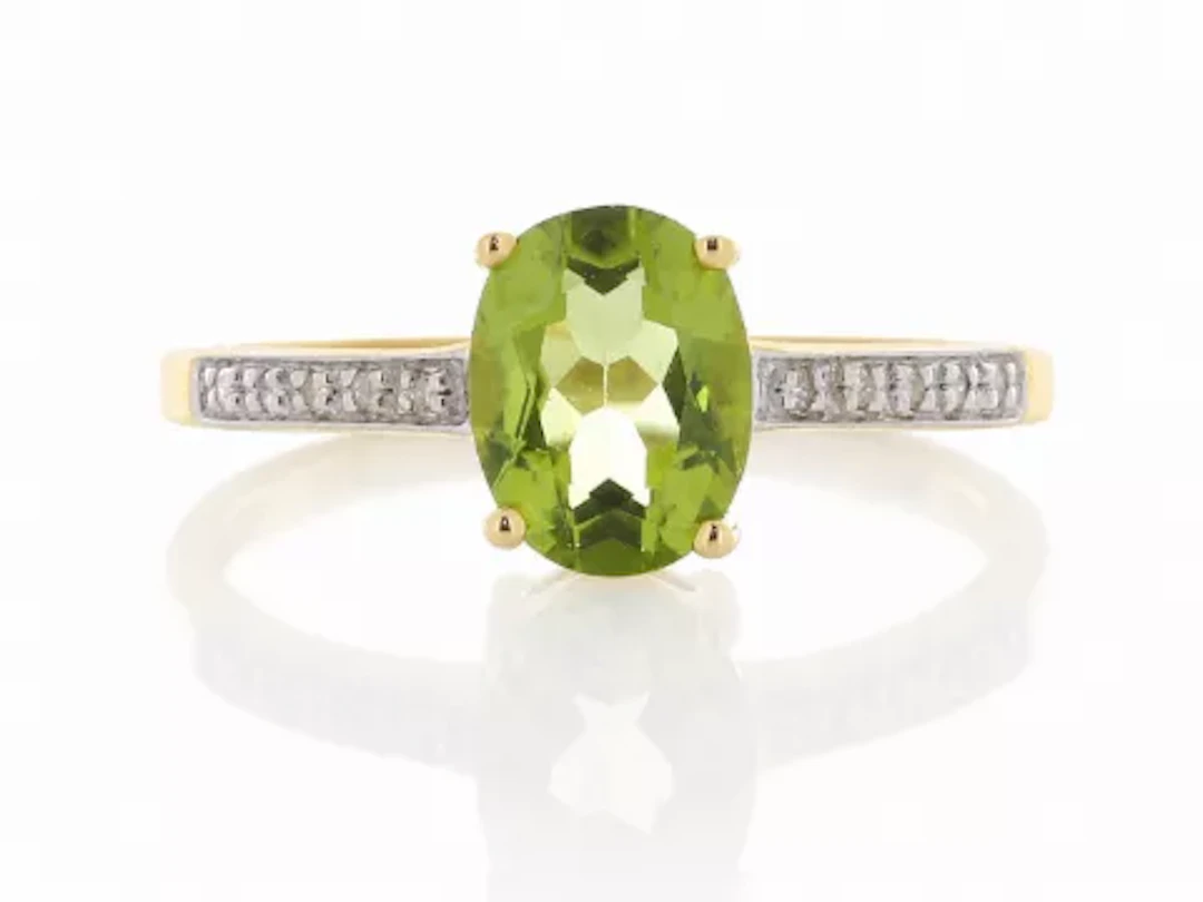 9ct Yellow Gold Diamond And Peridot Ring (P1.28) 0.04 Carats