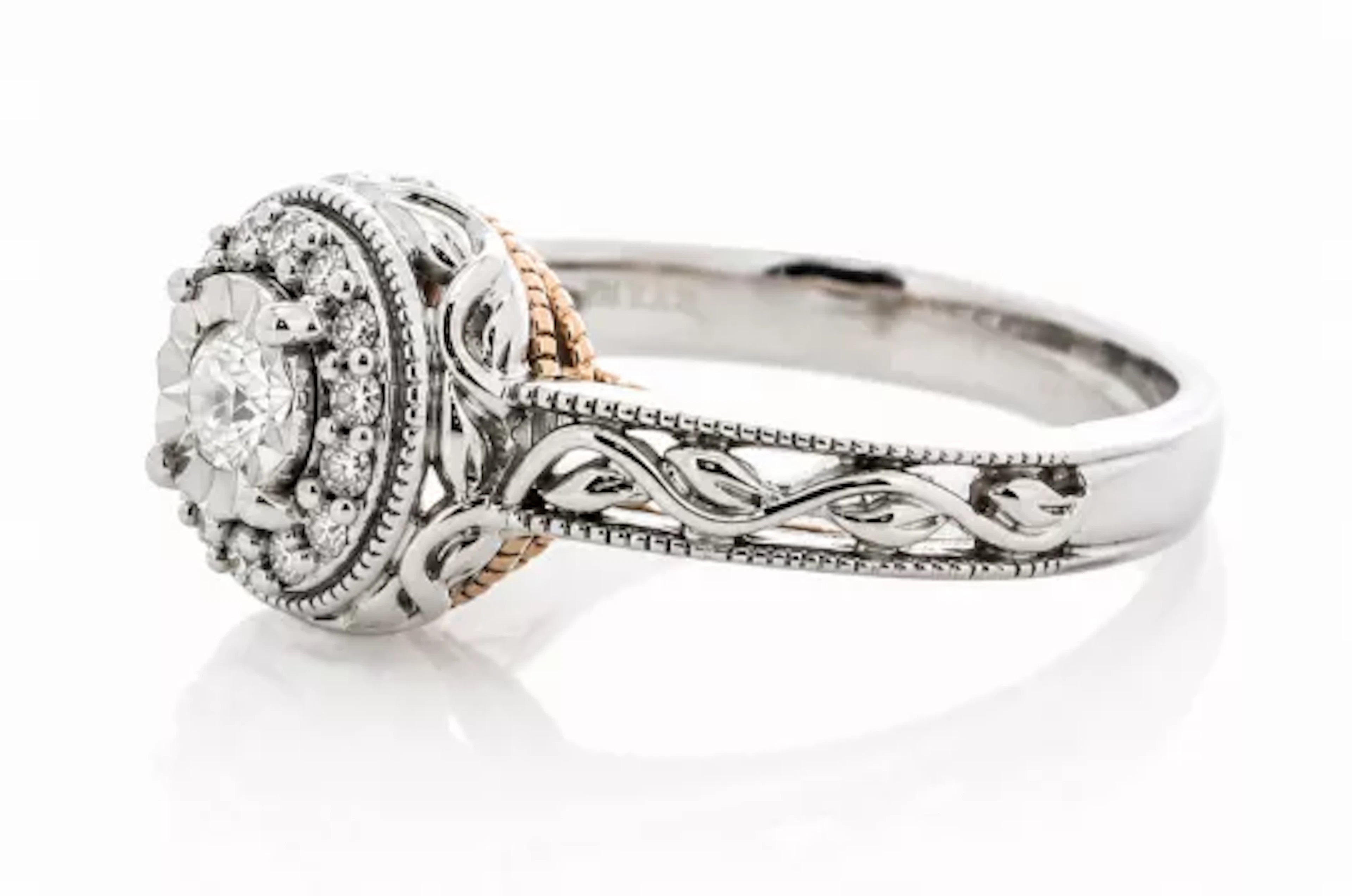 10ct White Gold Oval Cluster Claw Set Diamond Ring 0.20 Carats