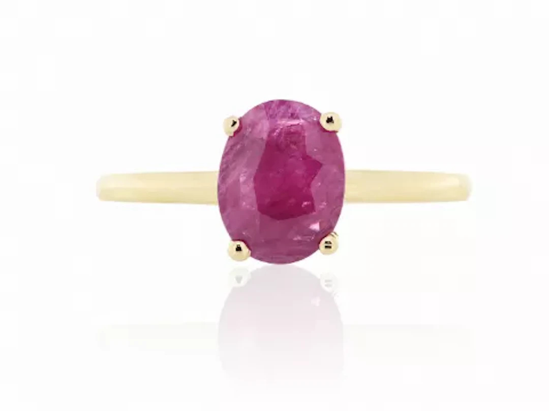 9ct Yellow Gold Oval Cut Ruby Ring 1.24 Carats