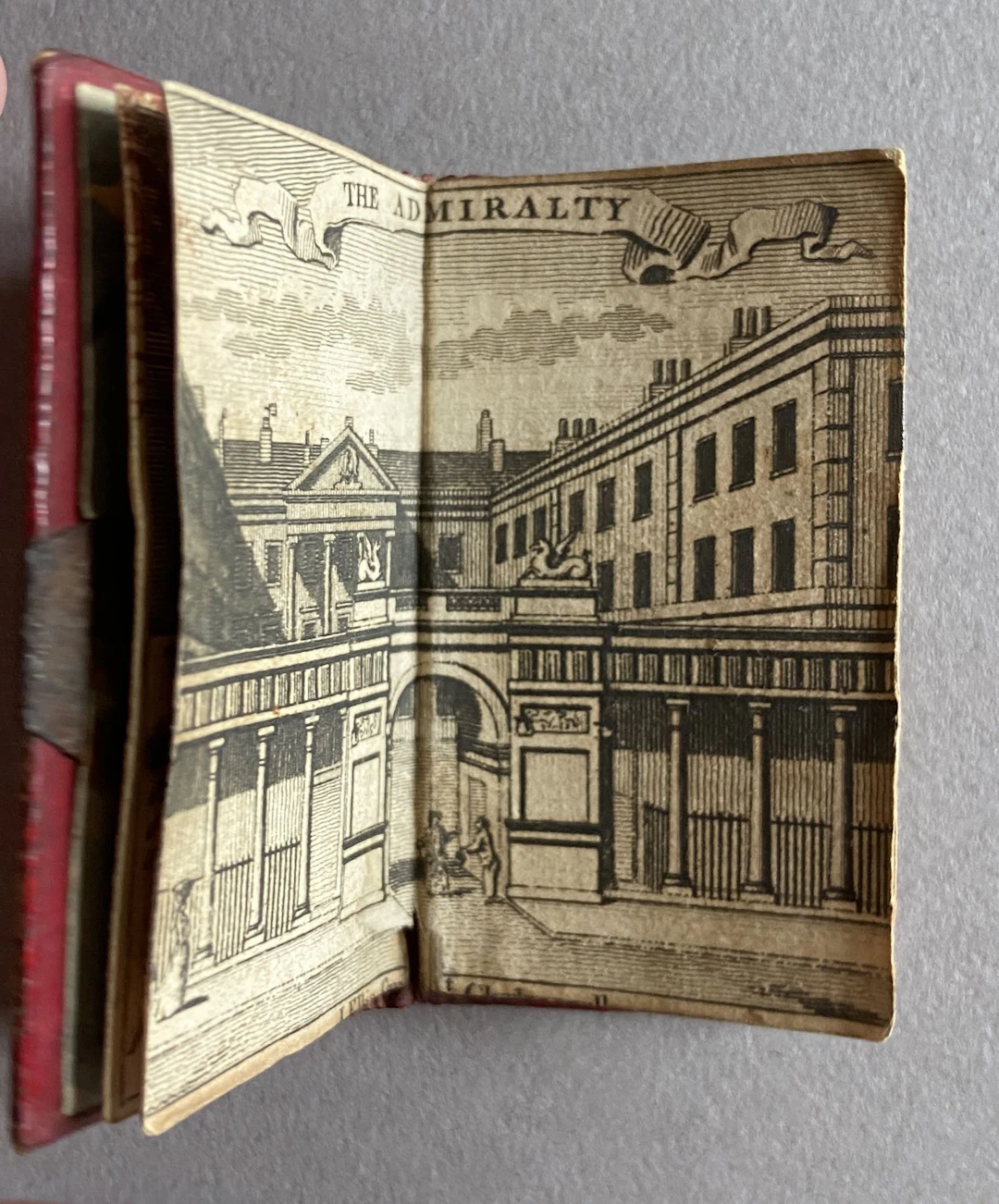 ALMANAC. — Set of 6 volumes, in various conditions. - Lot 11