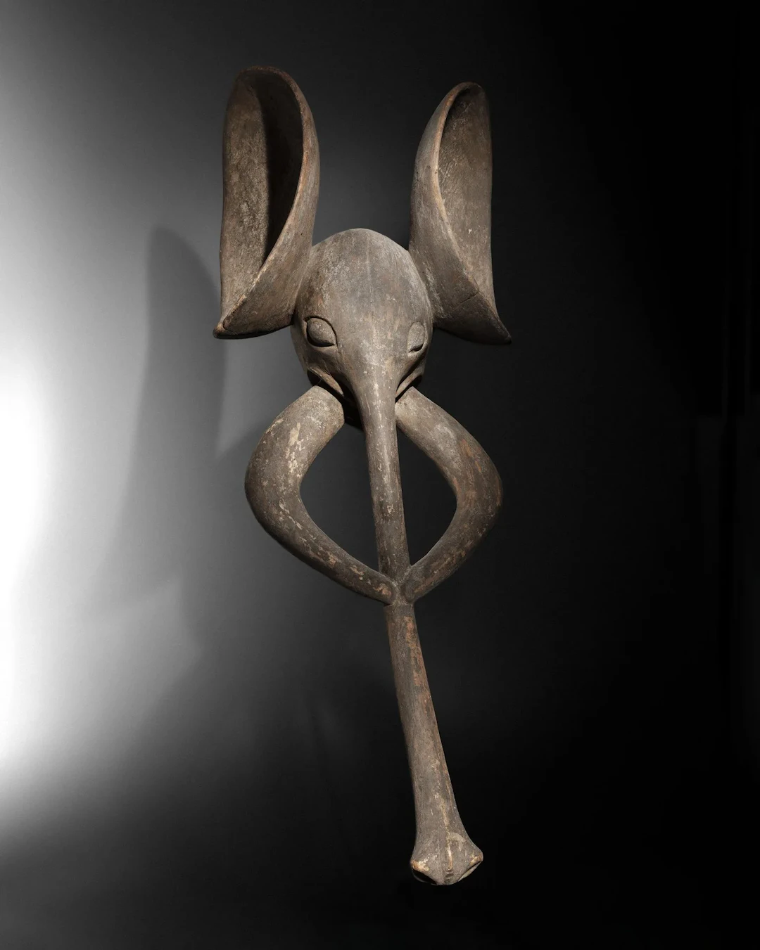 NTSHEN ELEPHANT MASK - Lot 89