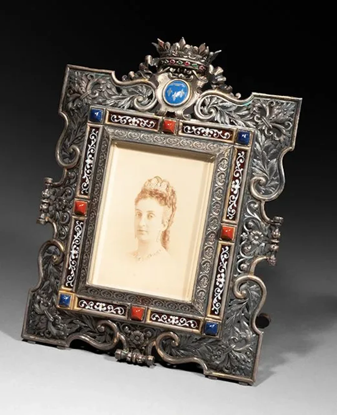 FROMENT-MEURICE Portrait of Marie-Isabelle d'Orléans (1848–1 - Lot 86