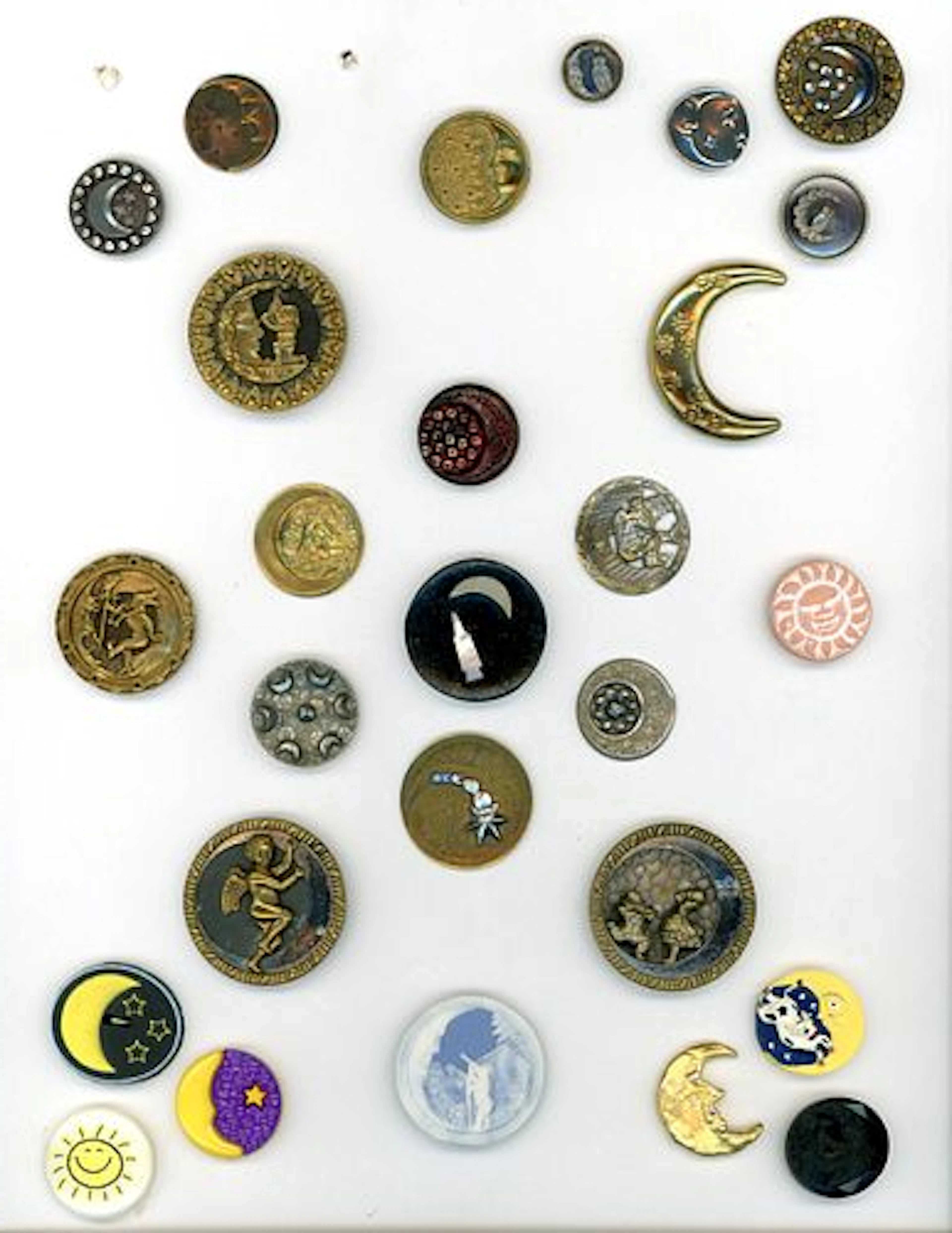 A CARD OF DIVISION ONE ASTRONOMICAL BUTTONS