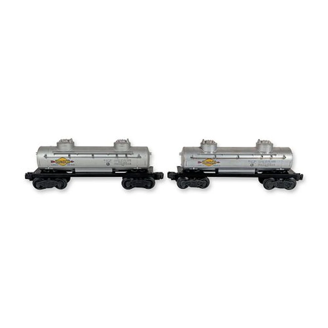 Pair of Lionel 6465 Sunoco Tank Cars with Boxes