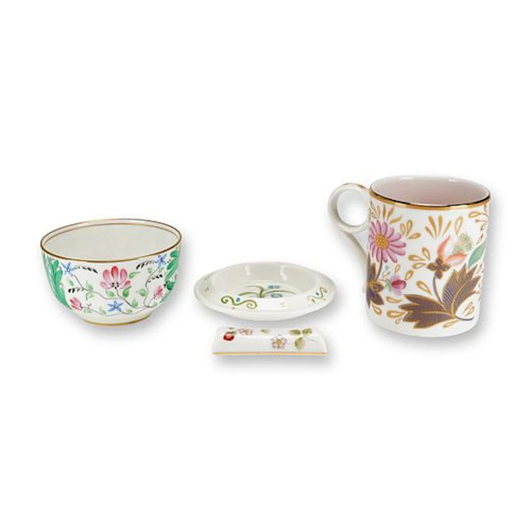 4pc Wedgwood Floral Decorated Items Including Mug Bowl Etruria Dish