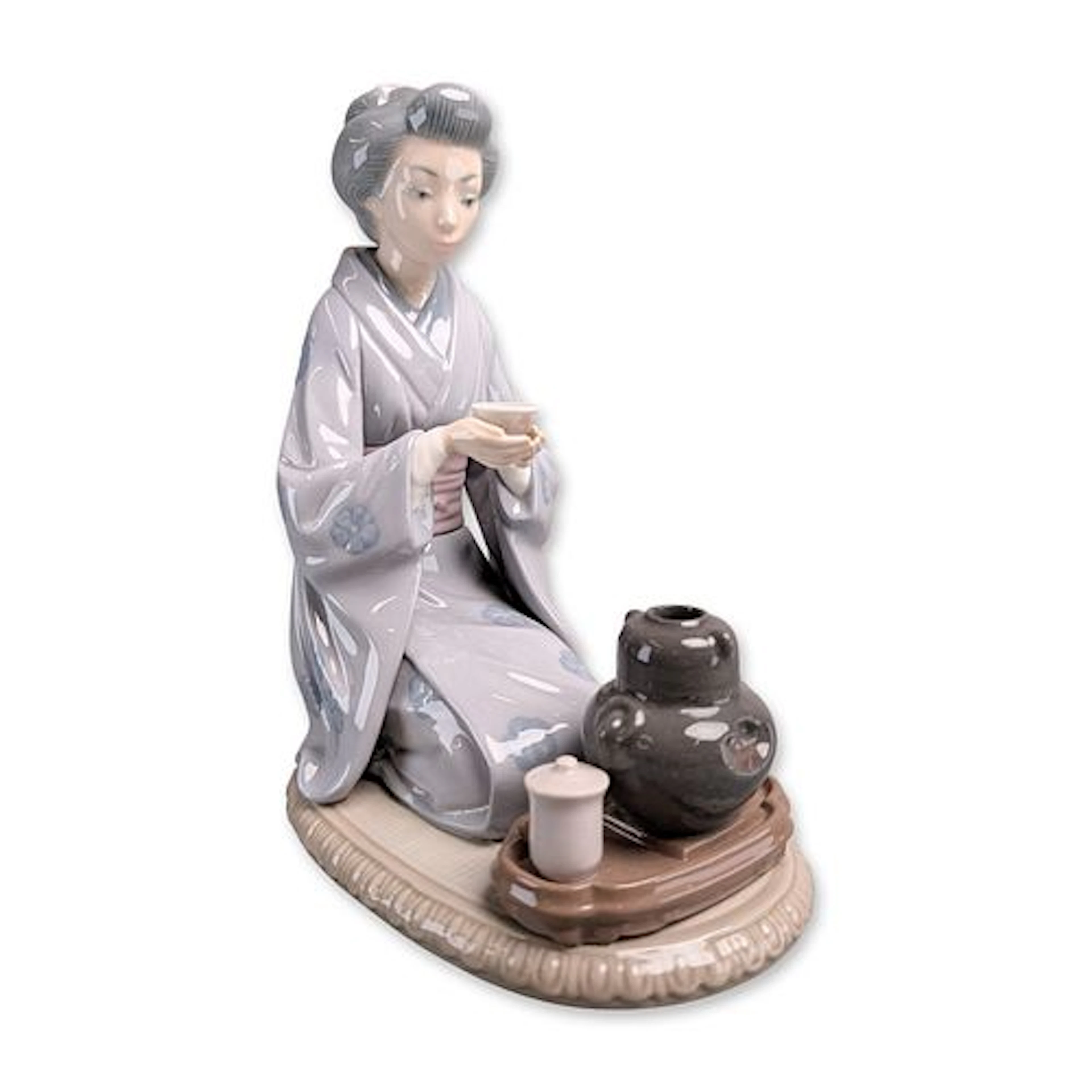 Lladro August Moon Porcelain Geisha Figurine Model 5122
