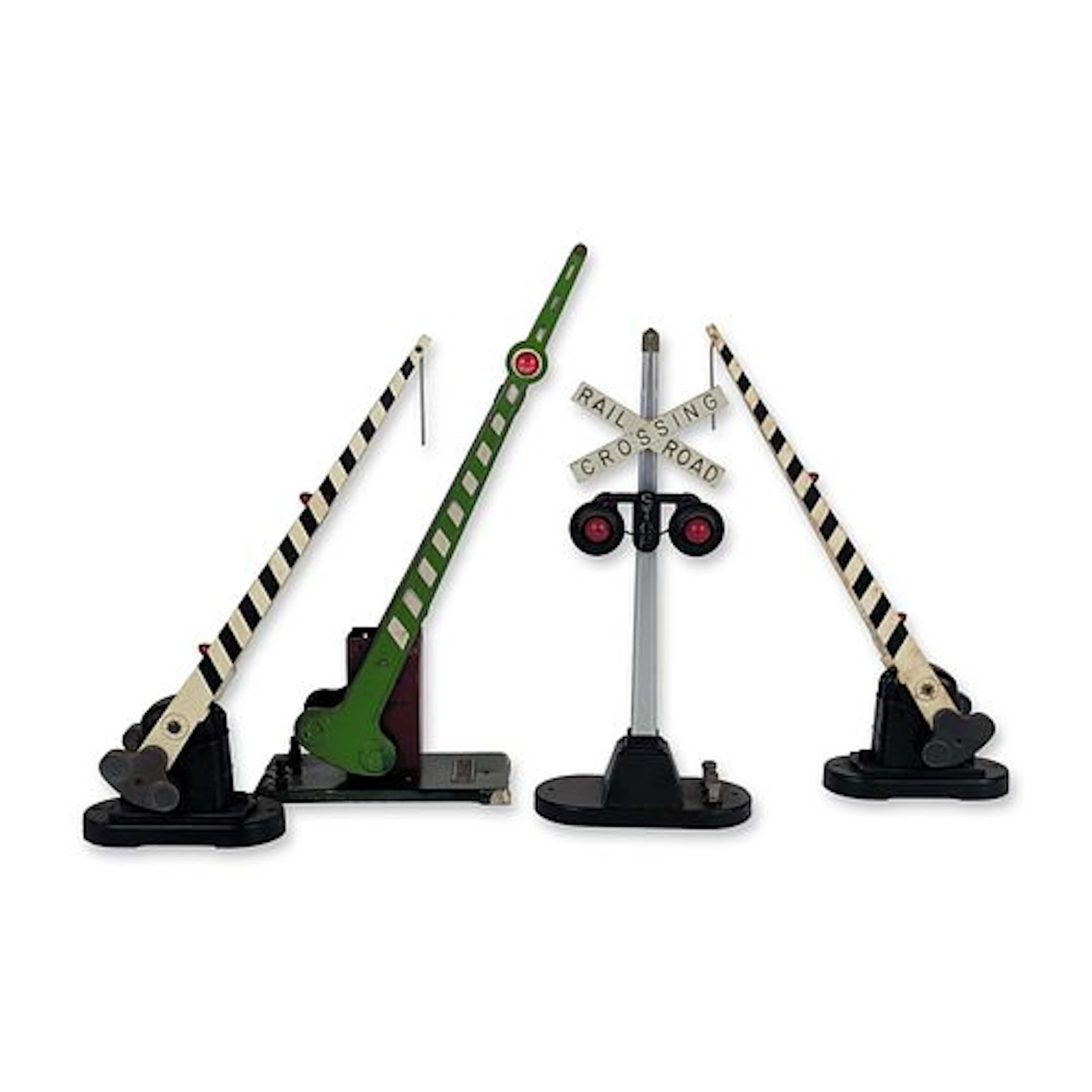 Lionel Standard and O Gauge Railway Accessories Group