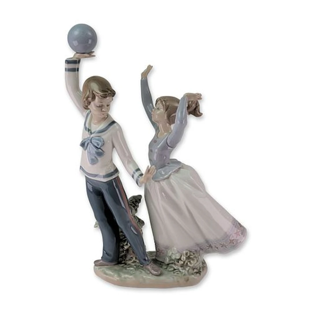 Lladro Porcelain Children at Play Figurine 5304
