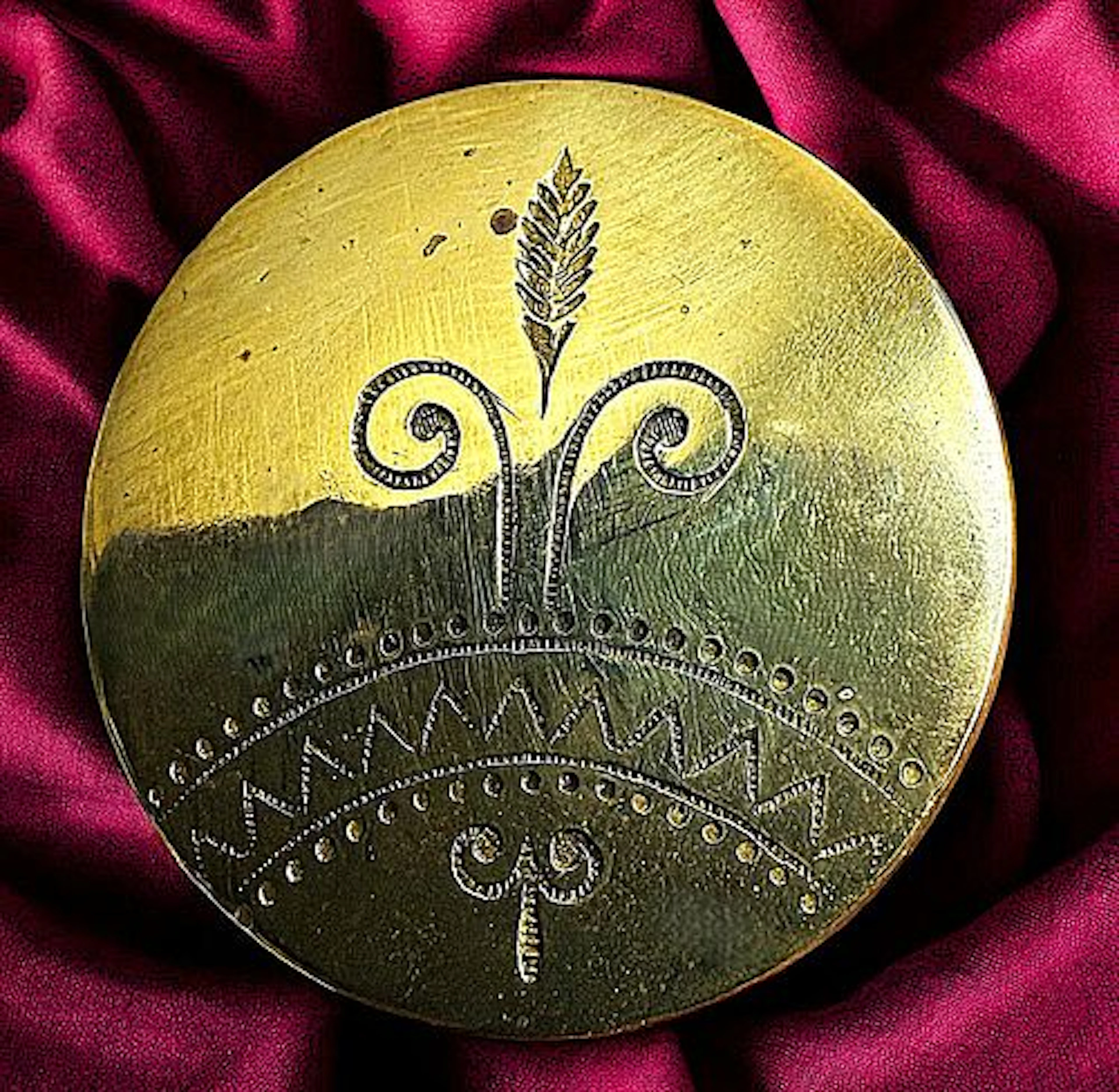 A DIVISION ONE BRASS COATED COPPER BUTTON