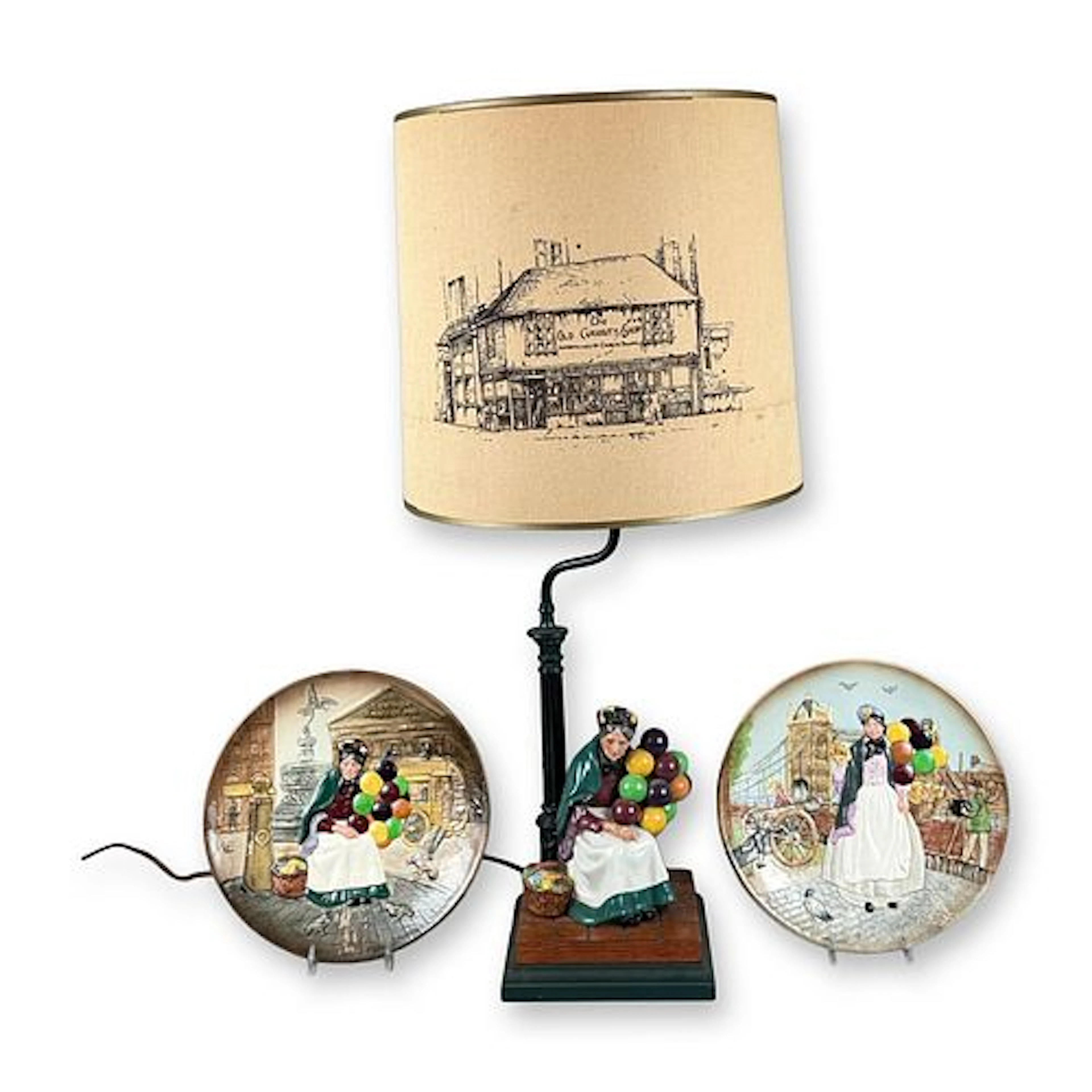 3pc Royal Doulton Porcelain Plates and Lamp with Shade