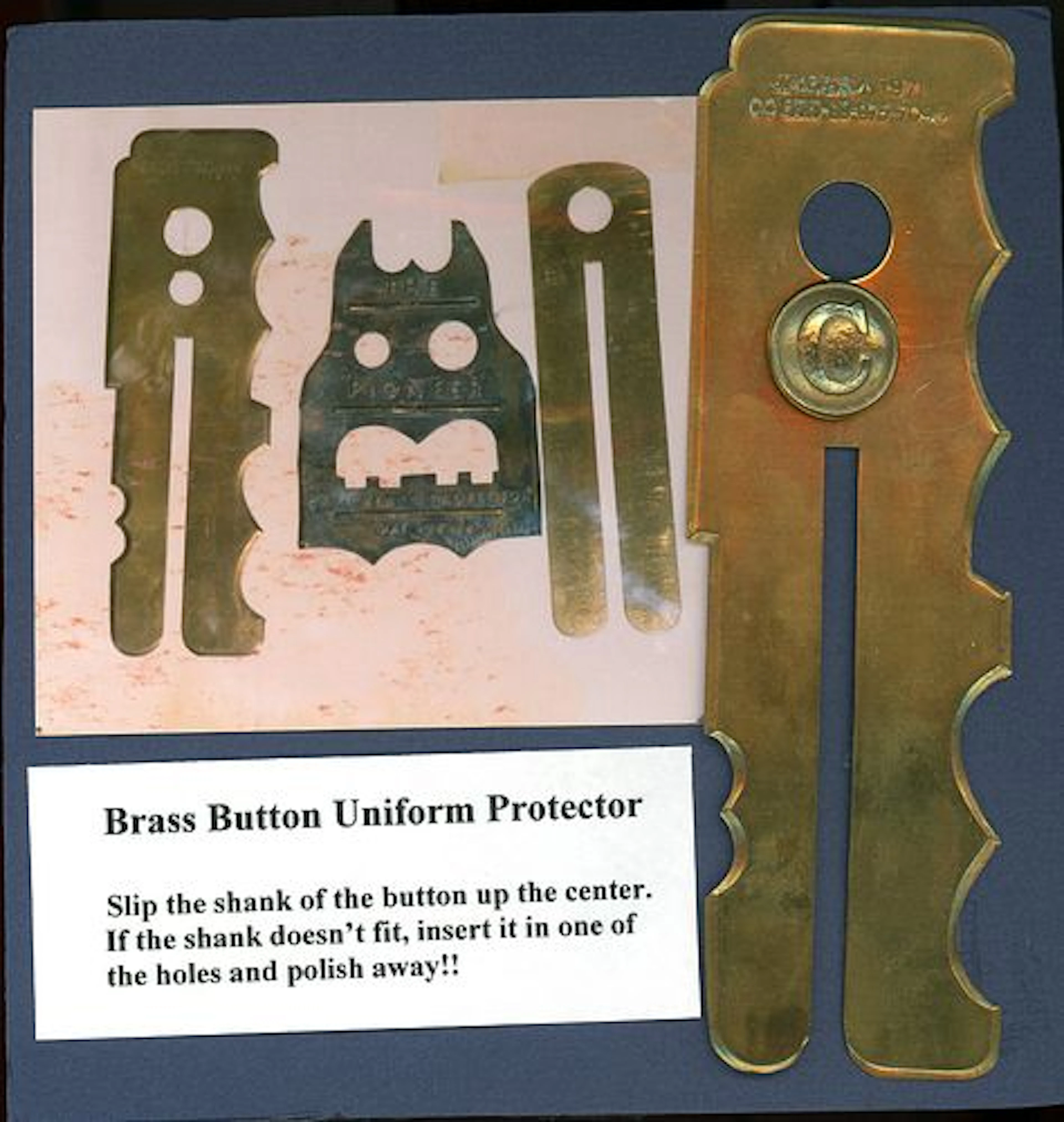 A BRASS BUTTON AND A BRASS BUTTON MECHANISM