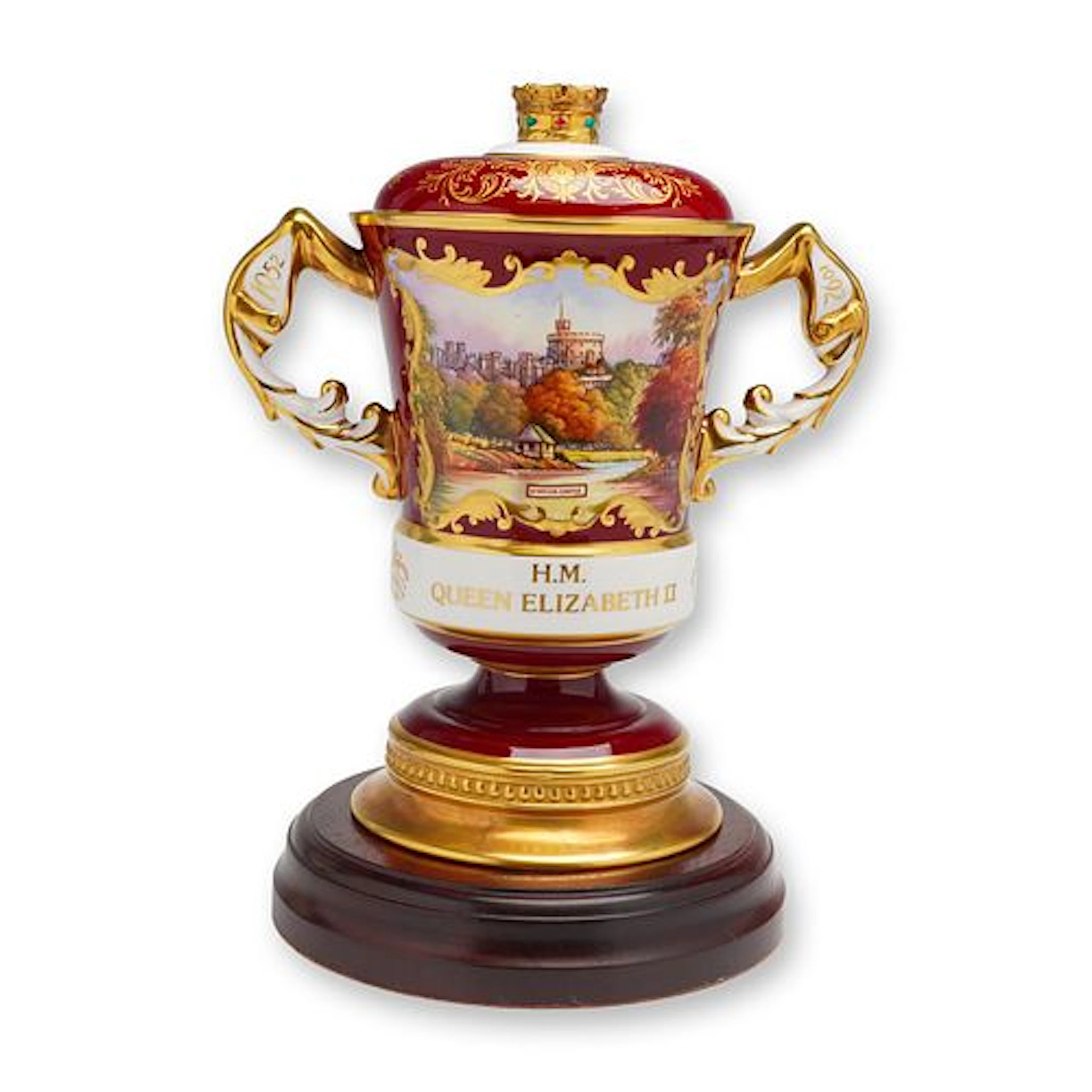 Aynsley Bone China The Windsor Castle Commemorative Loving Cup and Cover