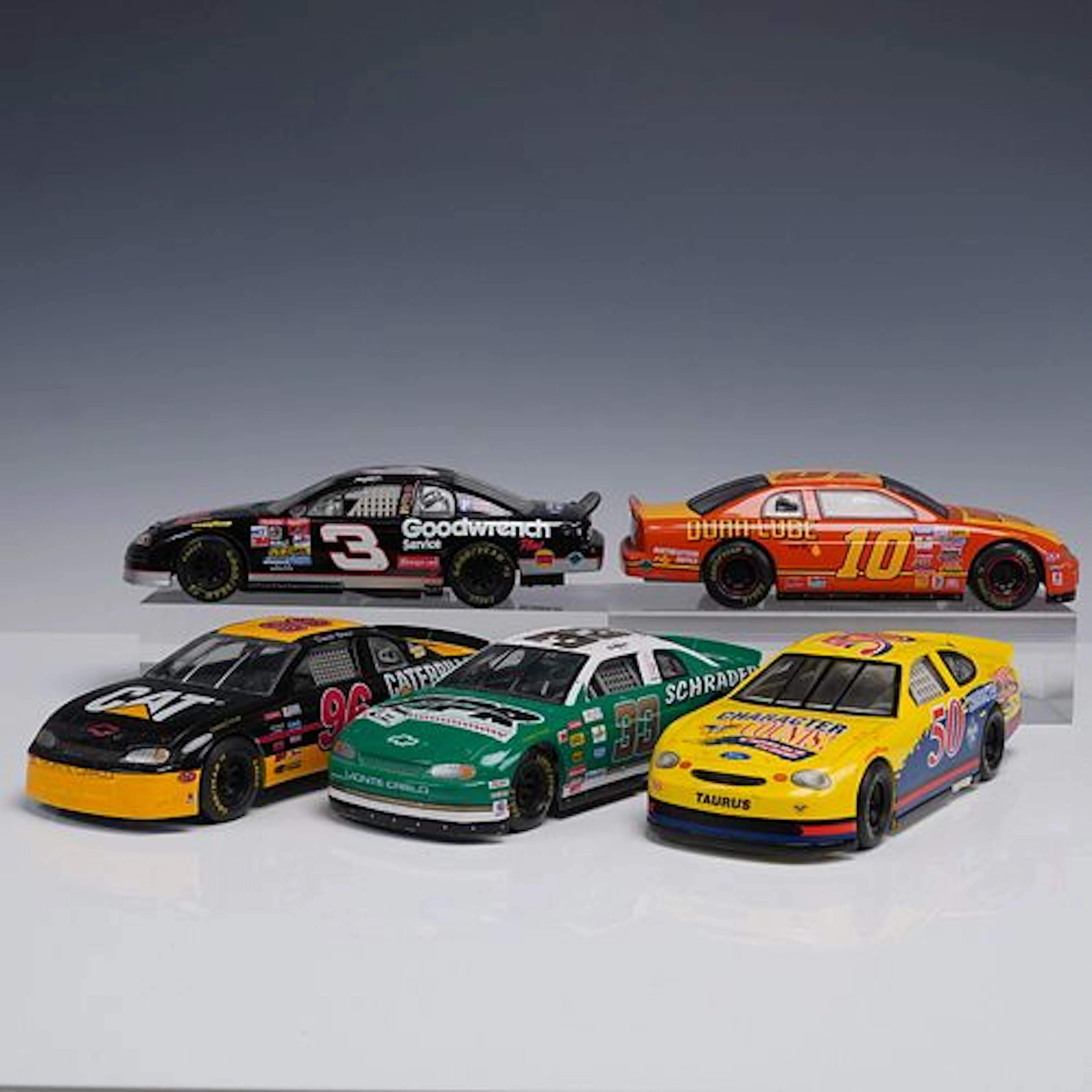 5pc NASCAR 1:24 Scale Die Cast Car Collectibles