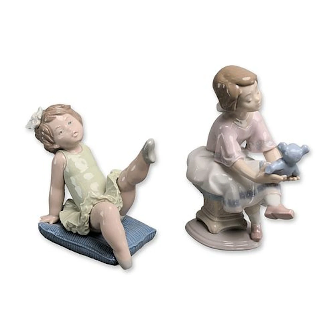 Two Lladro Glazed Porcelain Figurines, Best Friend 01007620 & Little
