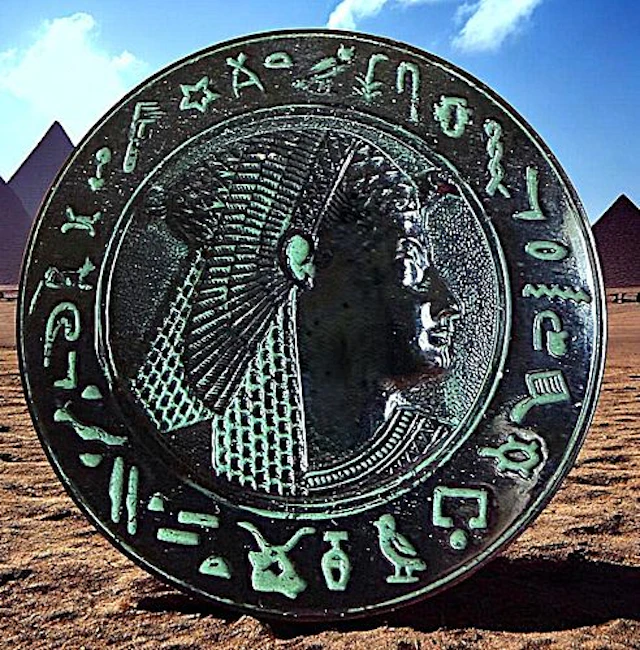 A DIVISION ONE PICTORIAL BLACK GLASS BUTTON