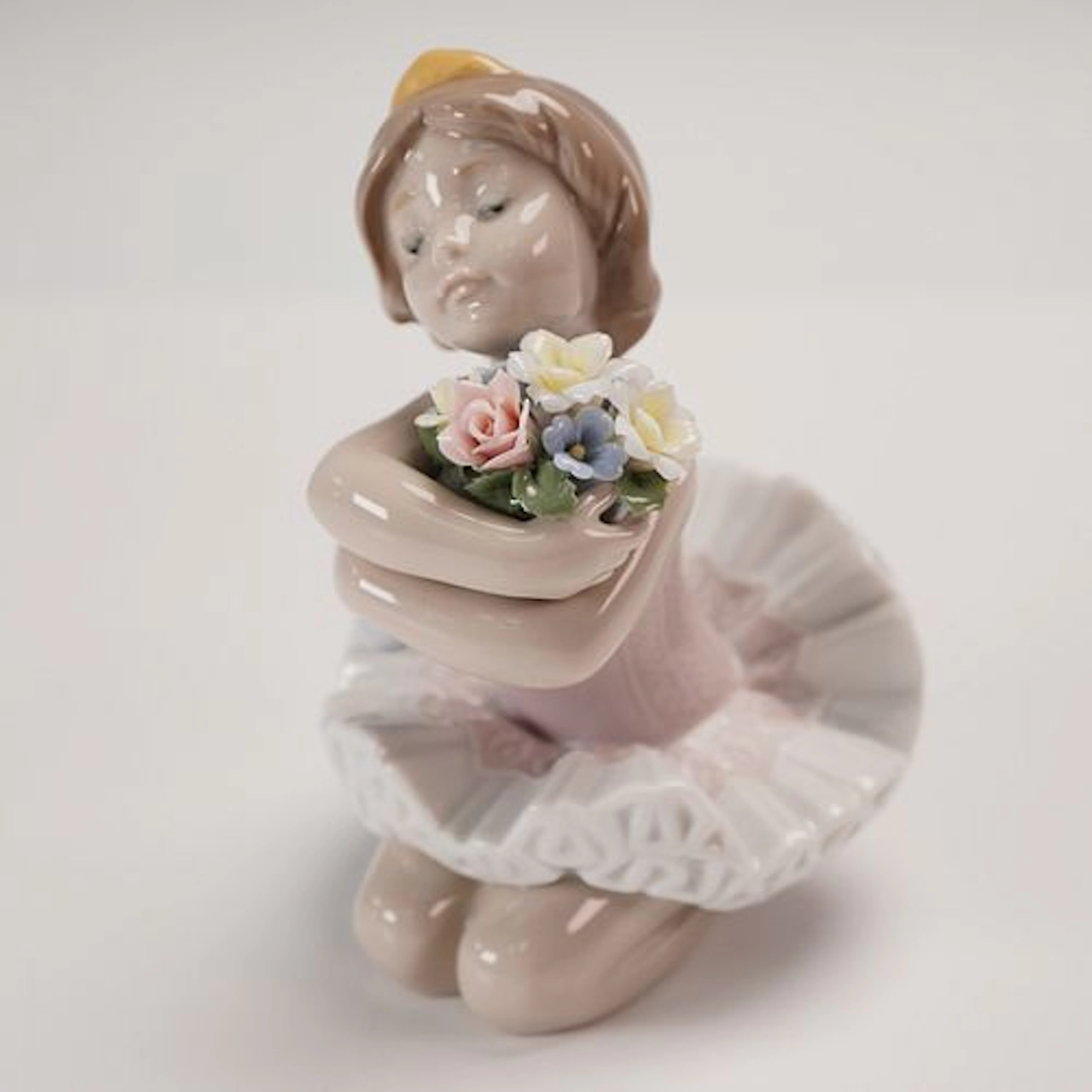 Lladro Porcelain Figurine, My Debut 1006764
