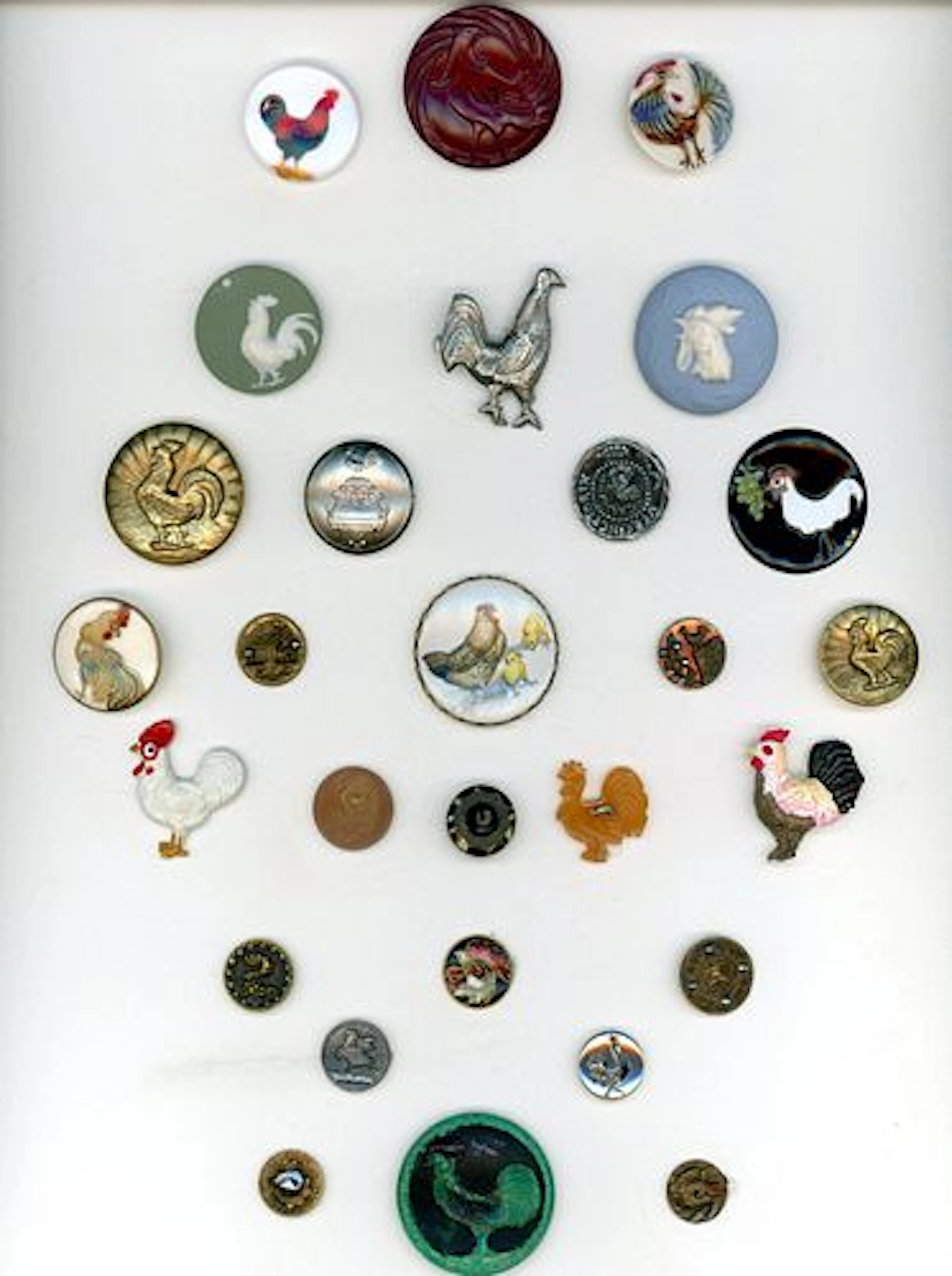 A CARD OF DIVISION ONE & THREE BIRD BUTTONS