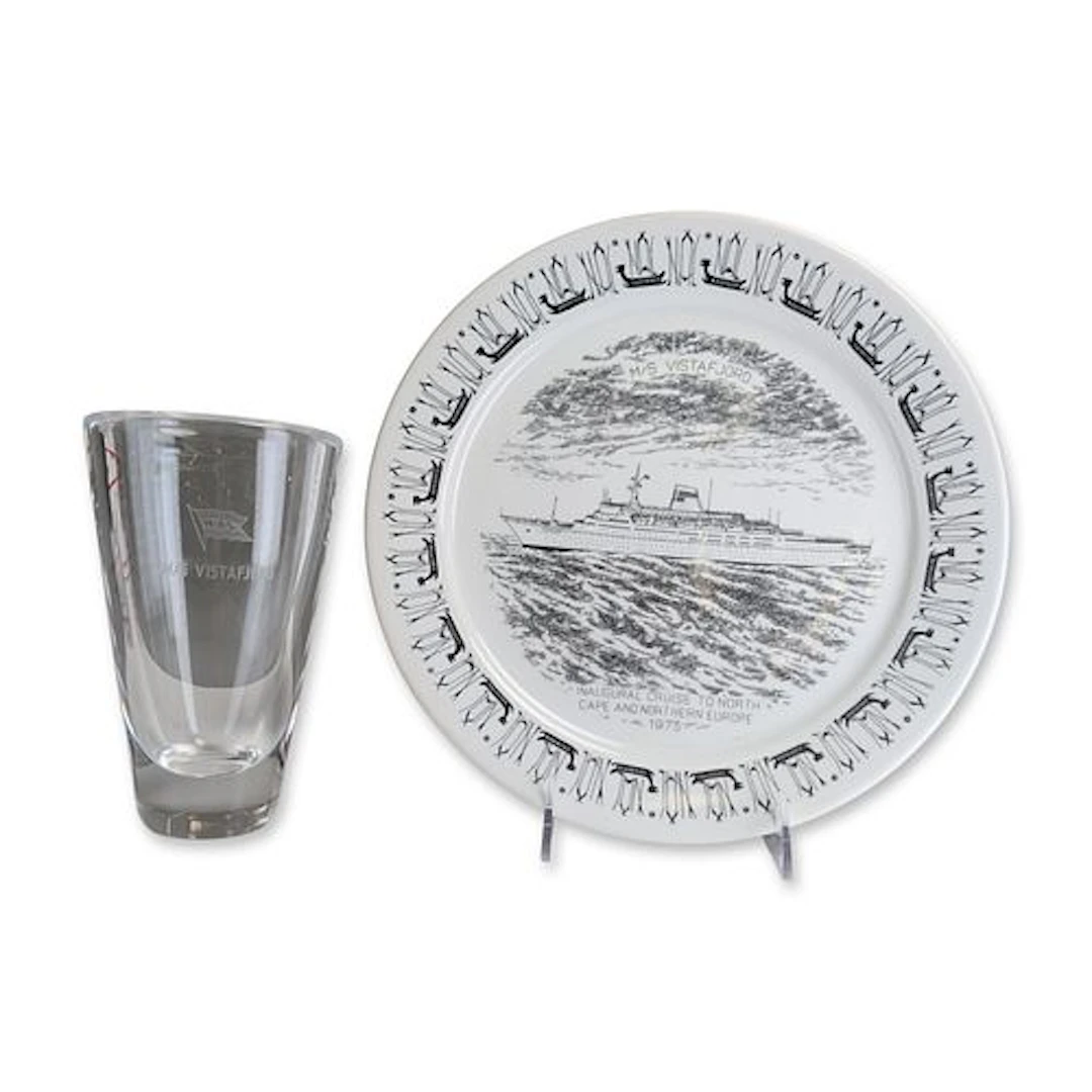 2pc M/S Vistafjord Inaugural Cruise Commemorative Items