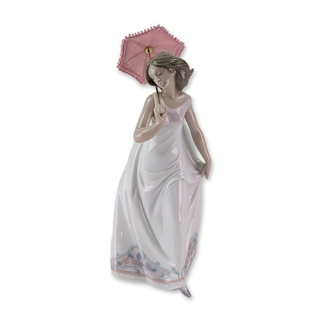 Lladro Porcelain Figurine, Afternoon Promenade 01007636