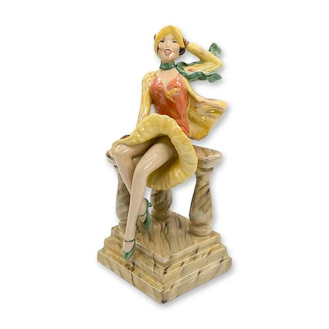 Kevin Frances Peggy Davies Figurine, La Brise