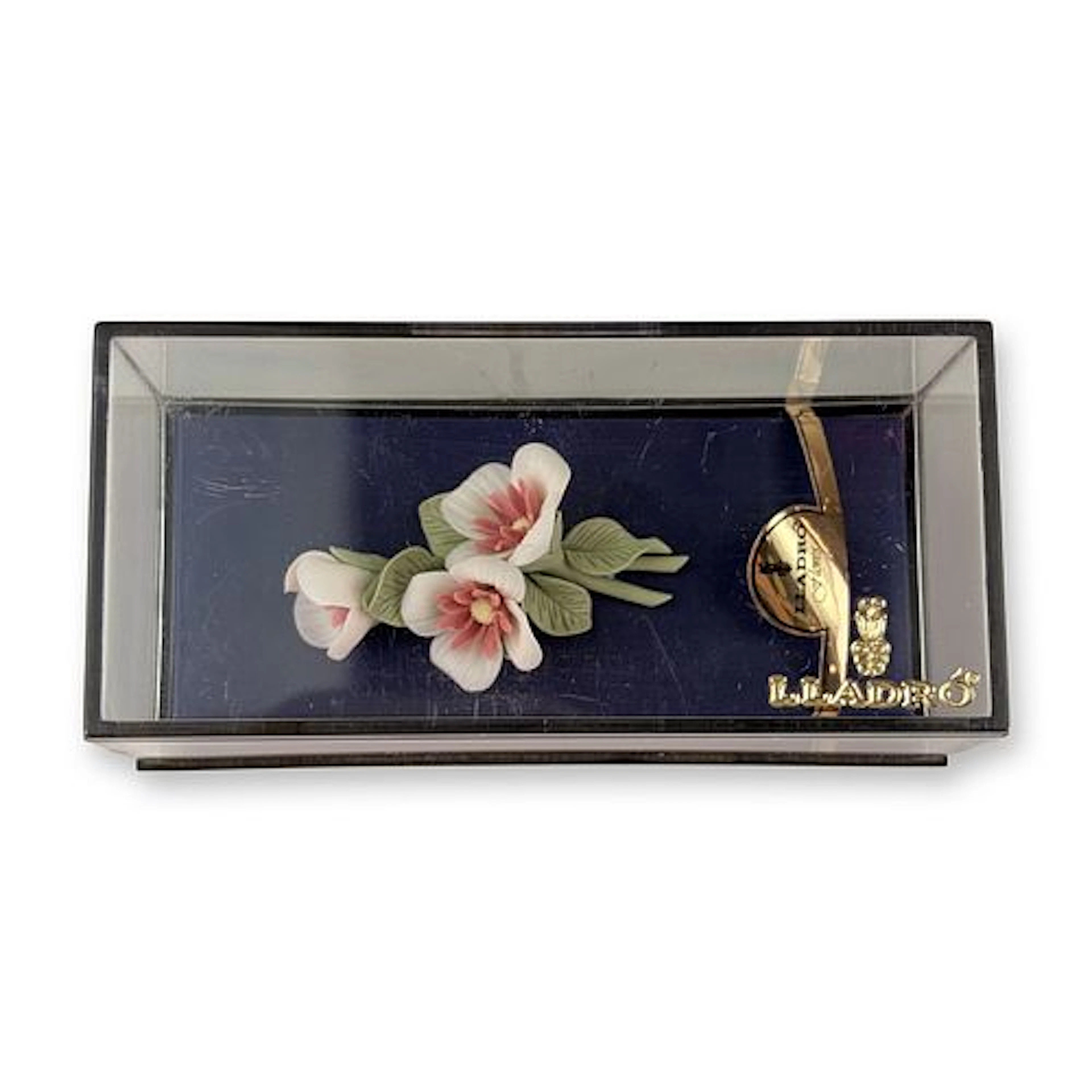 Lladro Flores Pink and White Porcelain Floral Bouquet Figurine