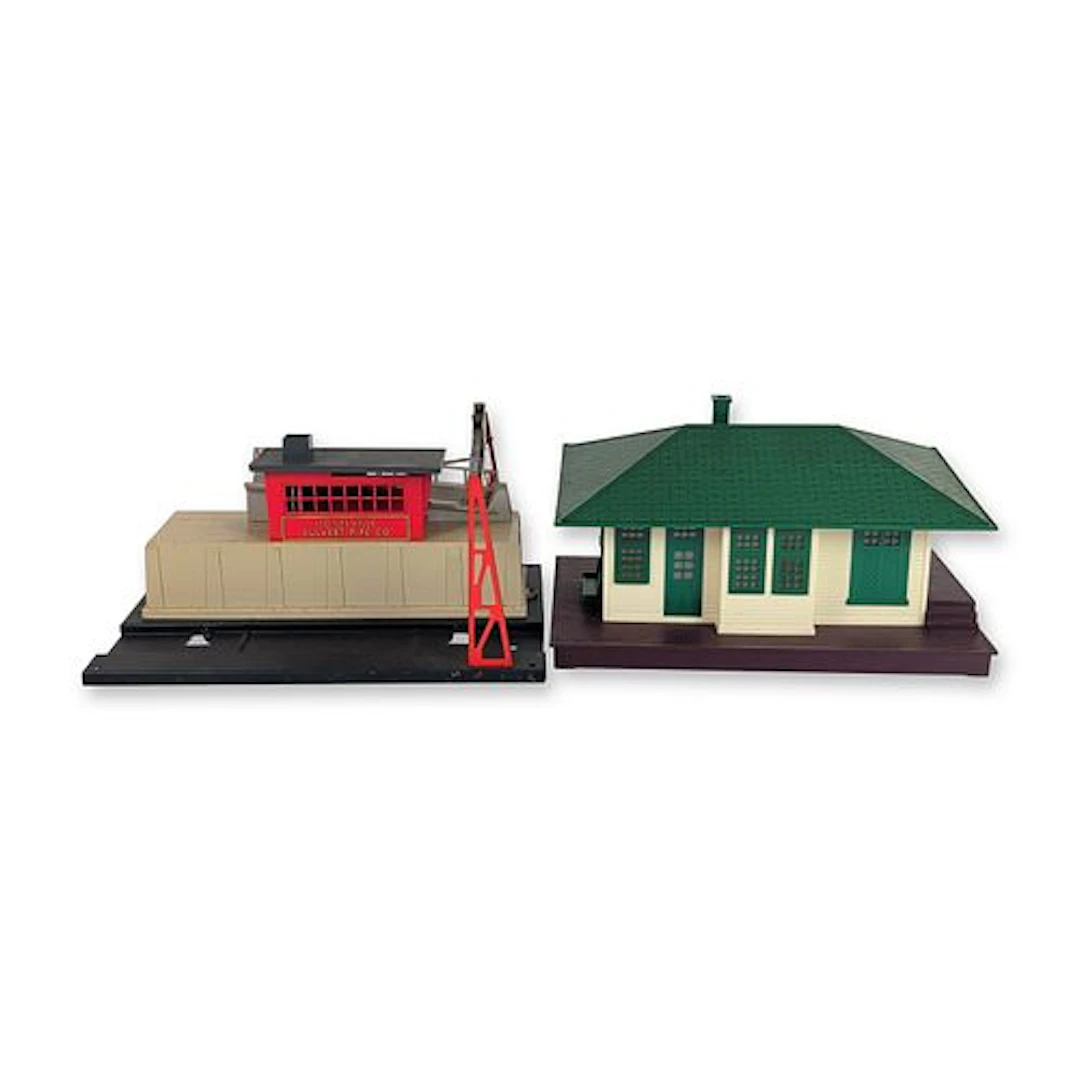 Lionel Postwar O Gauge Culvert Loader and Illuminated Station