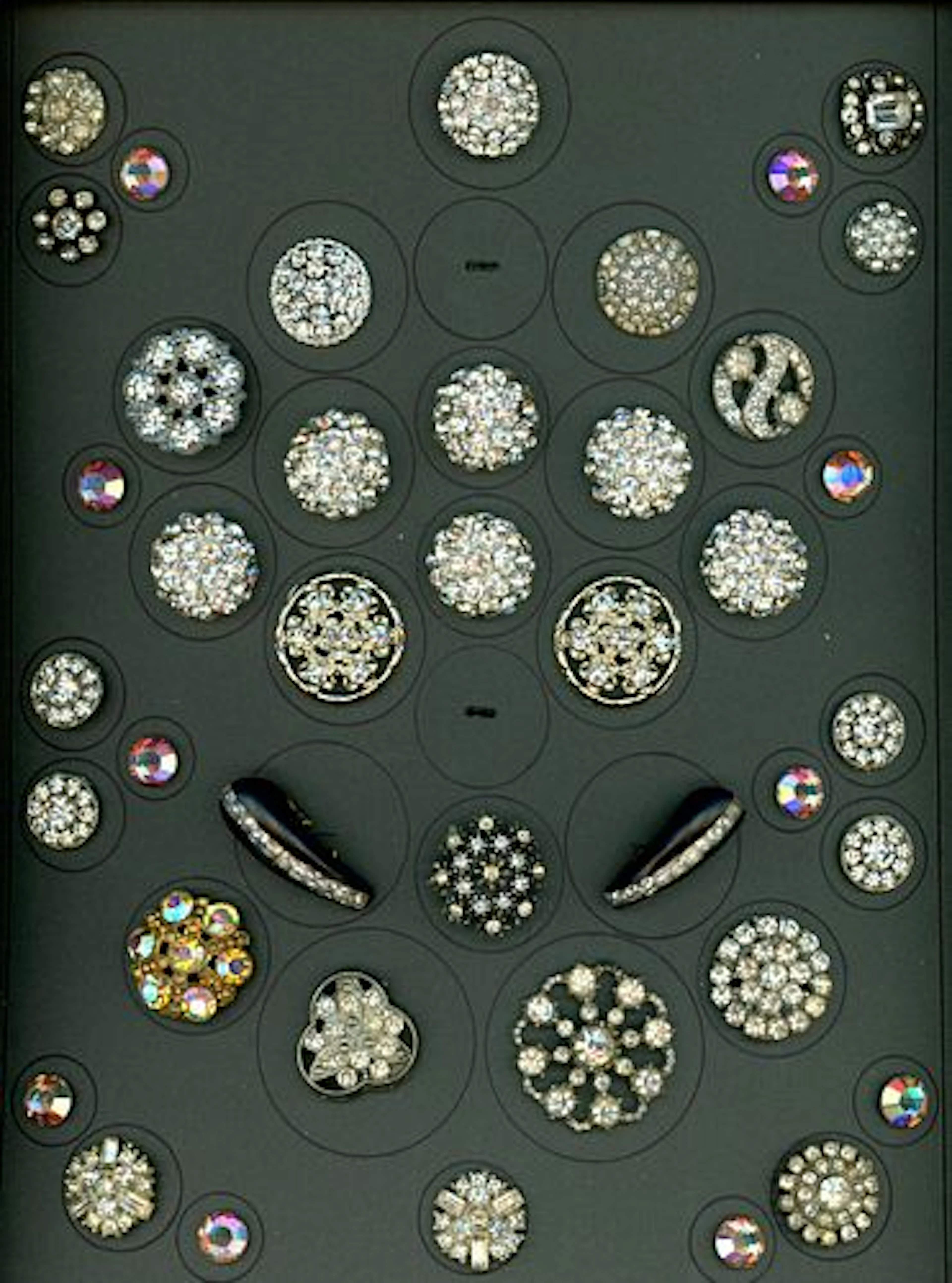 A CARD OF DIVISION ONE AND THREE "GLITZ" BUTTONS