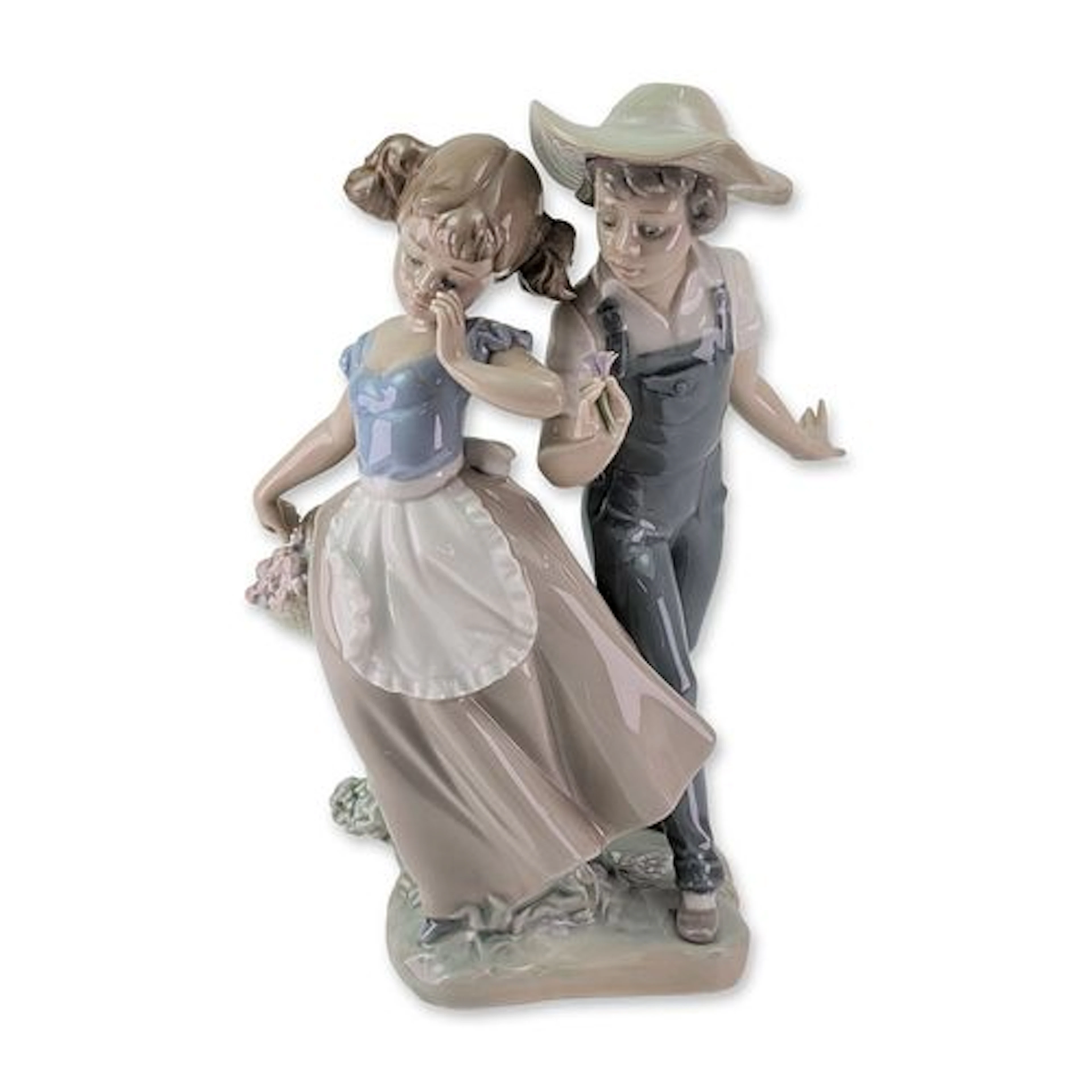 Lladro Porcelain Figurine, Love in Bloom 01005292