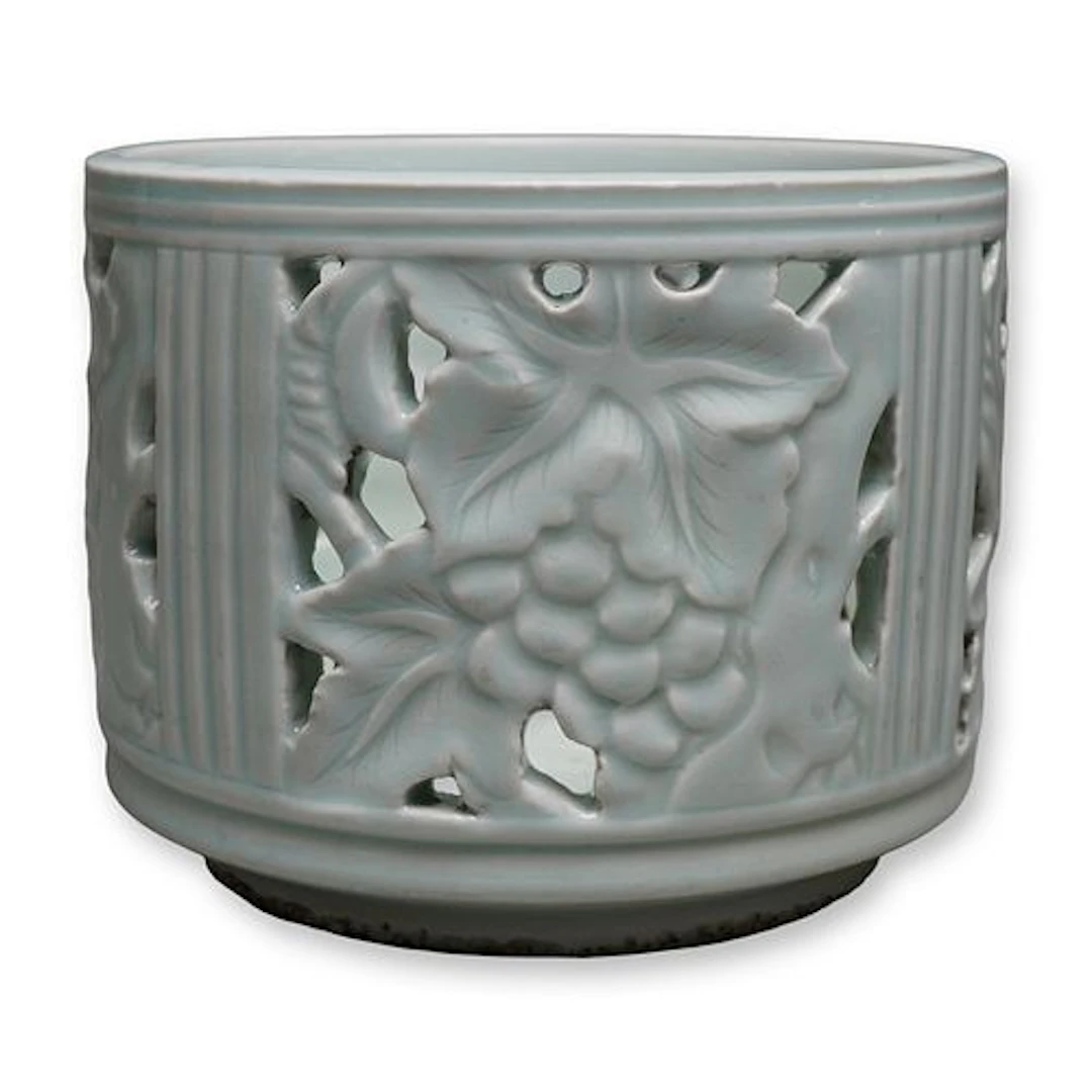 Korean Joseon Dynasty Porcelain Openwork Brush Holder