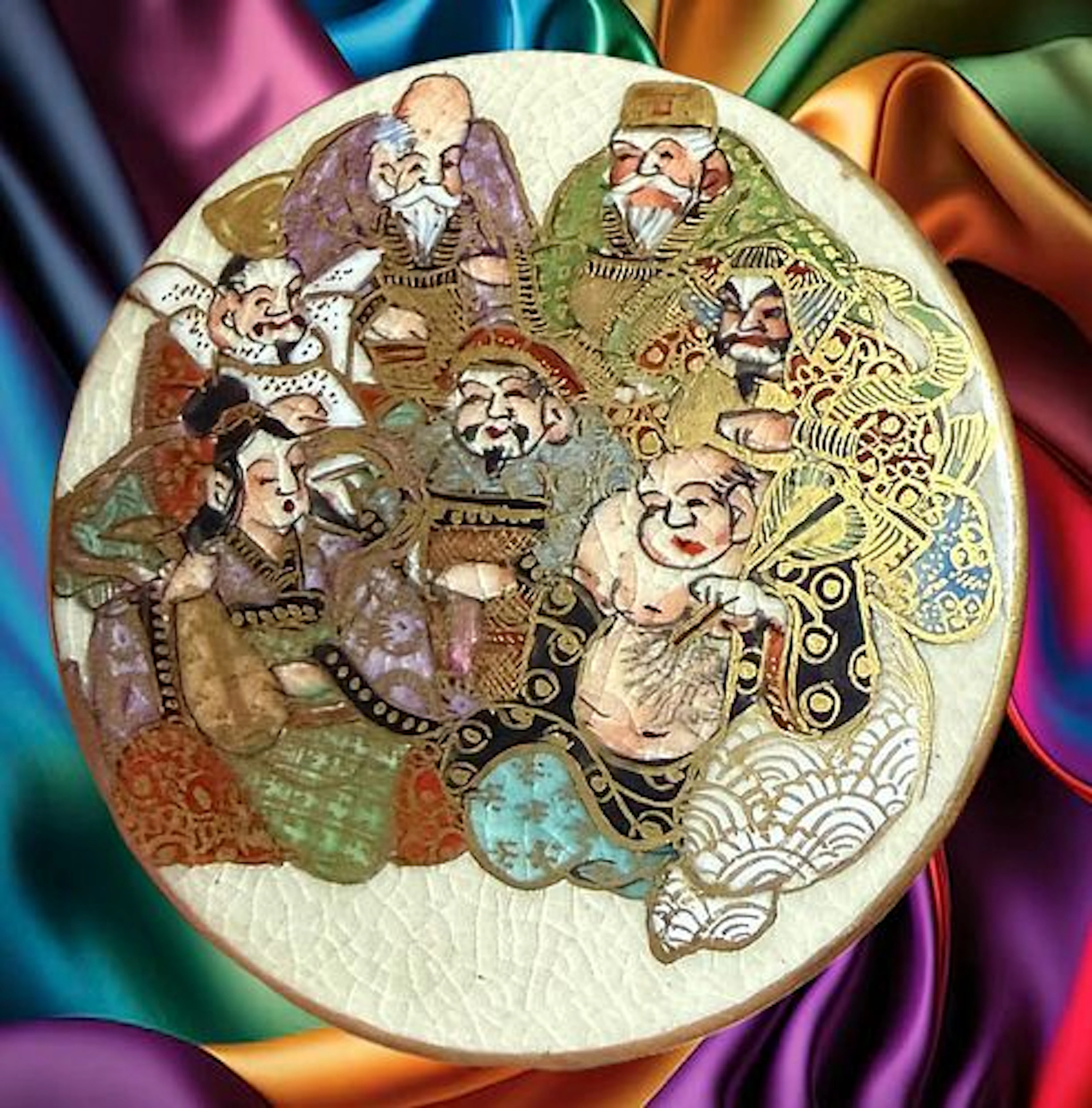 A DIVISION THREE PICTORIAL SATSUMA BUTTON