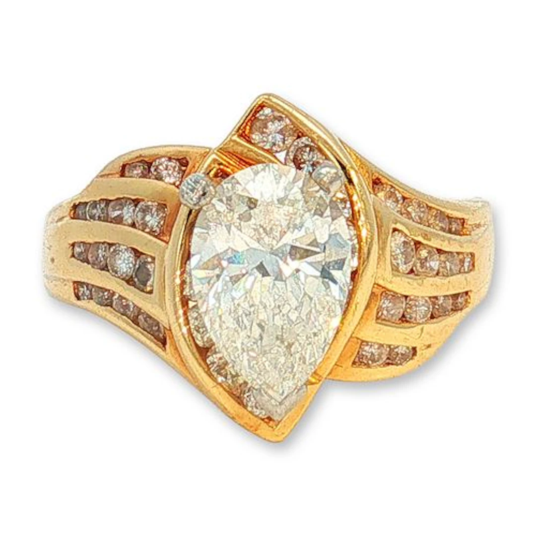 GIA Certified 14K Gold 1.35ct Pear Brilliant Cut Diamond Ring