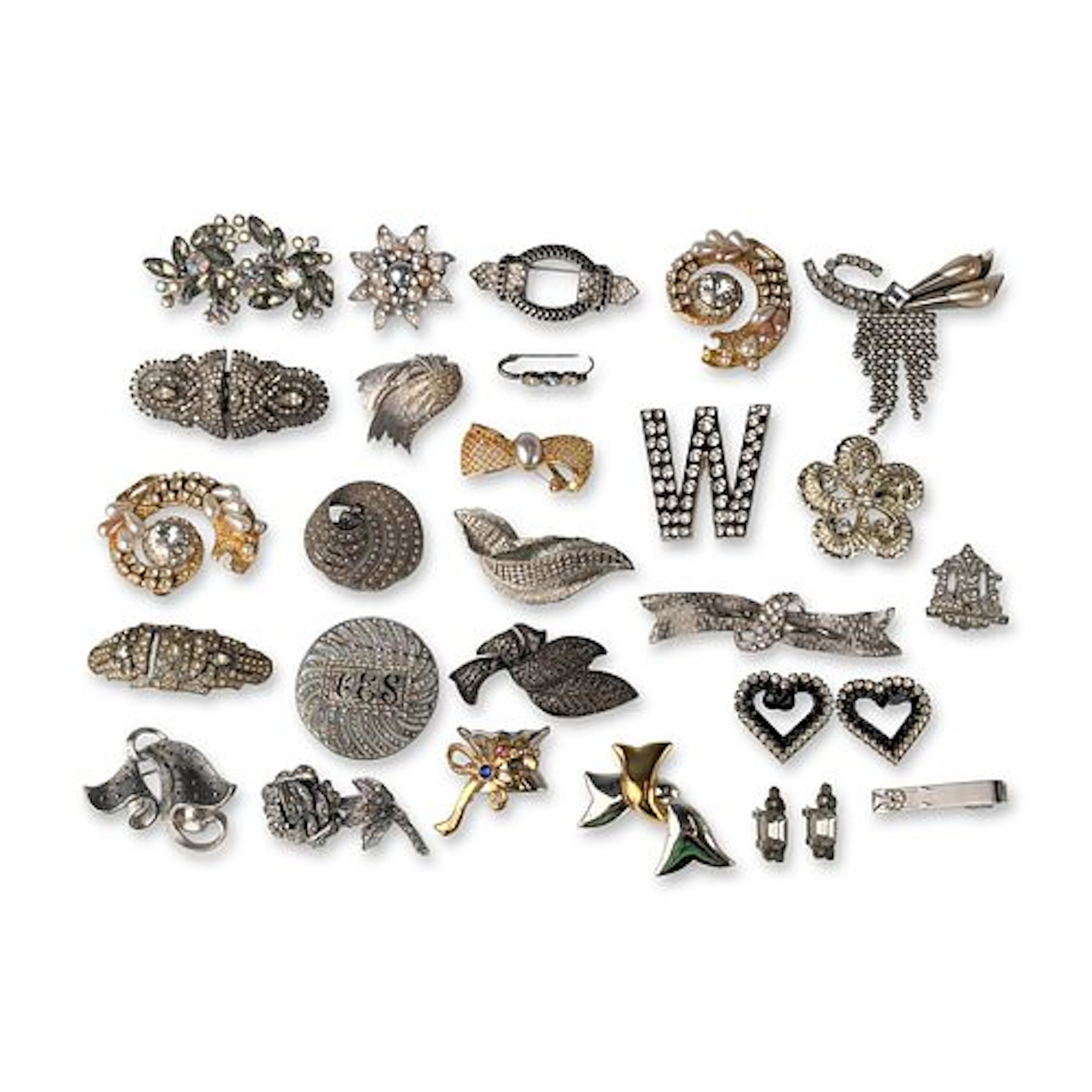 29pc Vintage Costume Jewelry Including Vendome and Hollywood Brooch