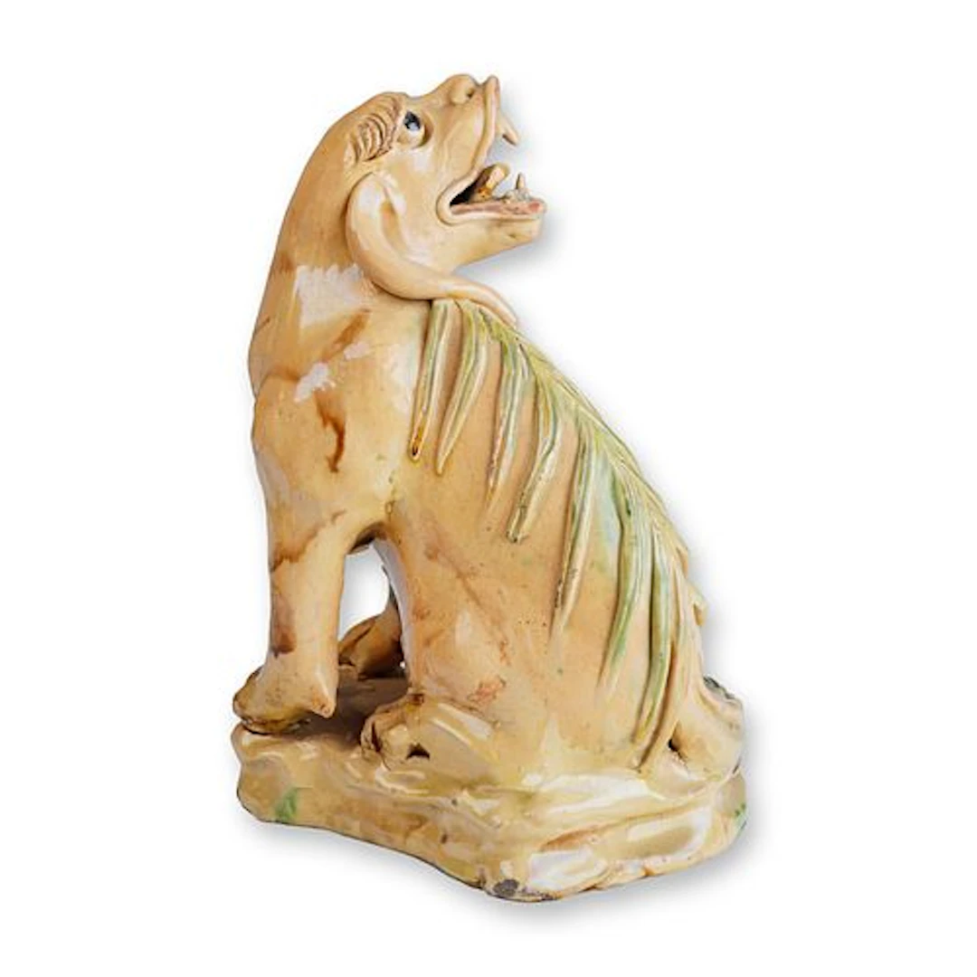 Japanese Satsuma Lion Dog Figurine