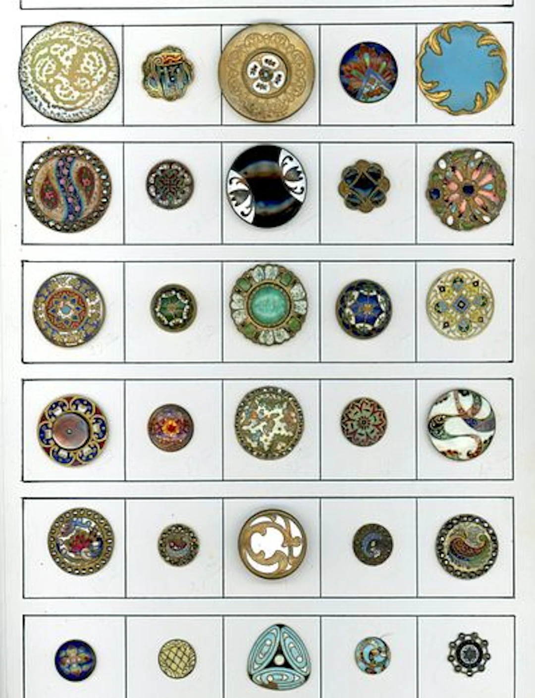 A CARD OF DIVISION 0NE ENAMEL BUTTONS