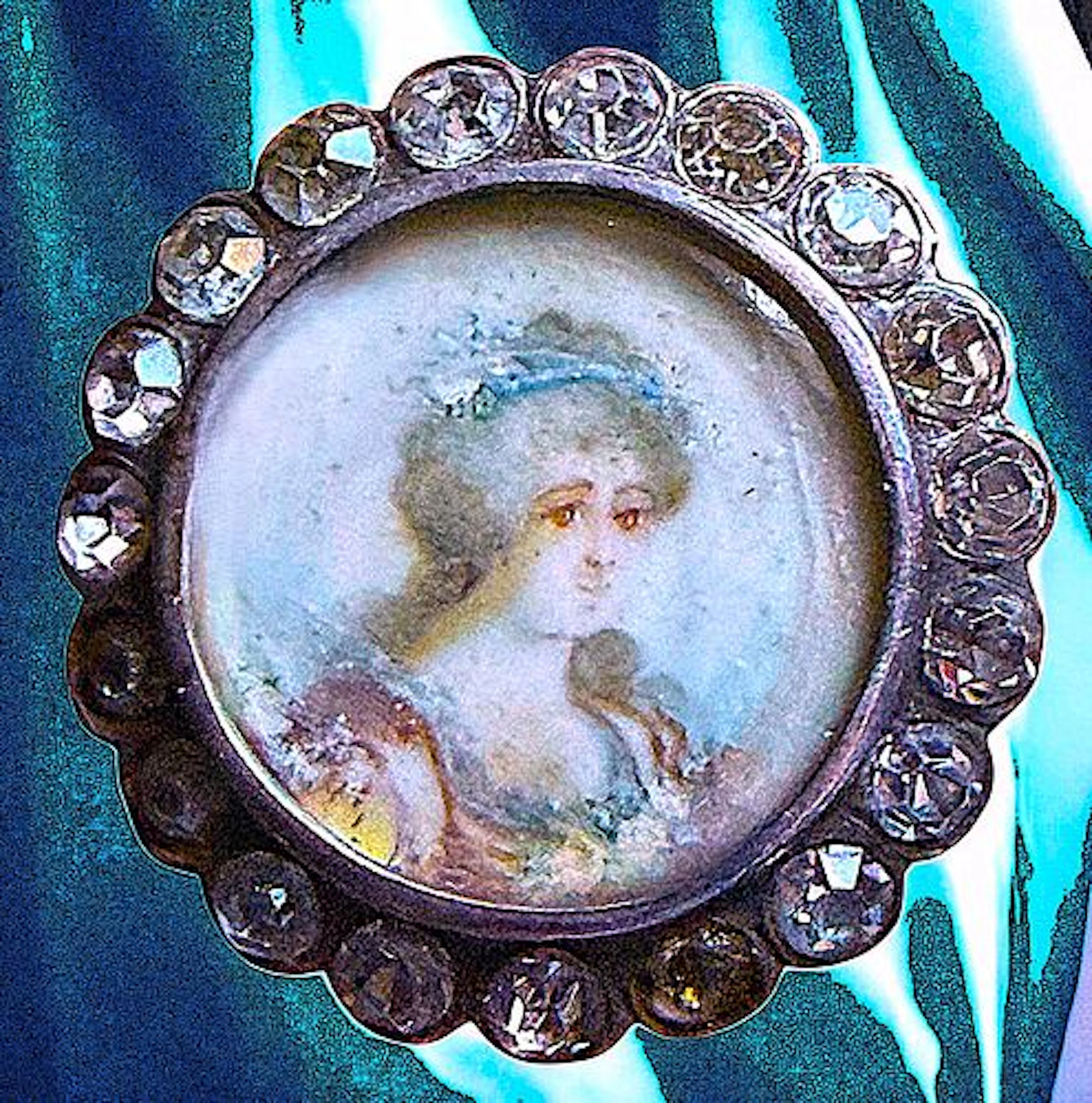 A DIVISION ONE PASTE BORDERED ELEGANT LADY BUTTON