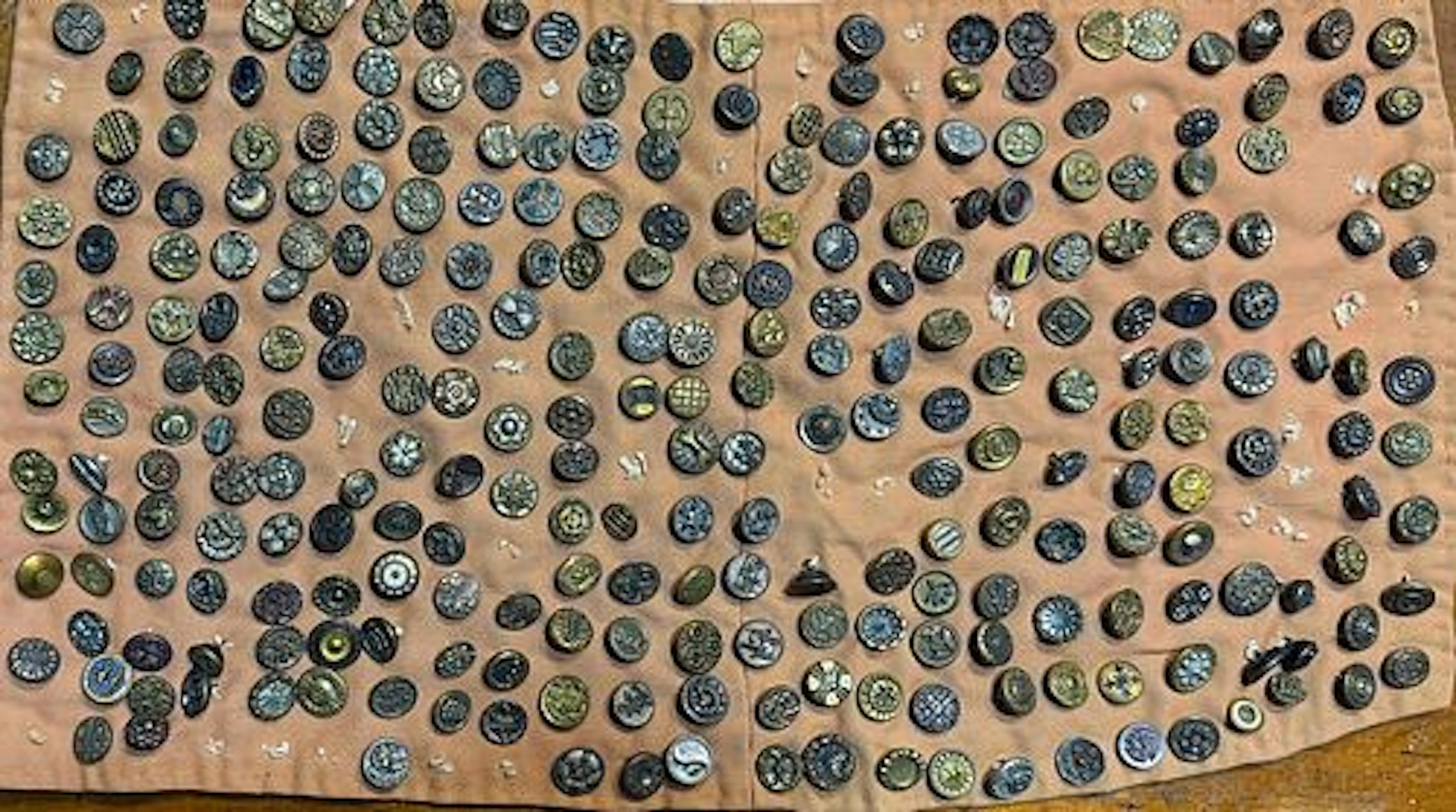 LARGE SELECTION OF DIVISION ONE METAL BUTTONS