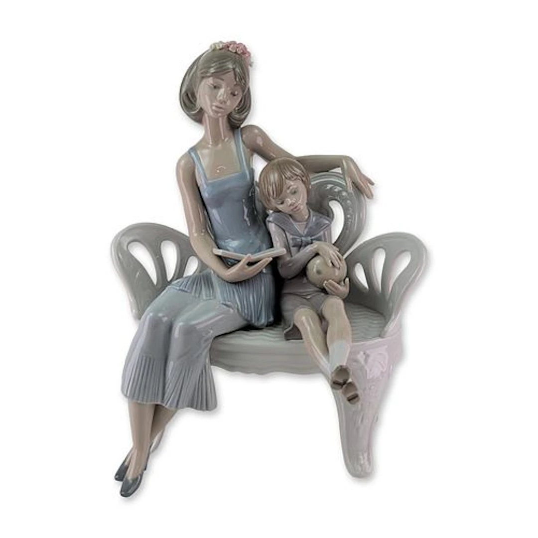Lladro Porcelain Figurine, Once Upon A Time 01005721